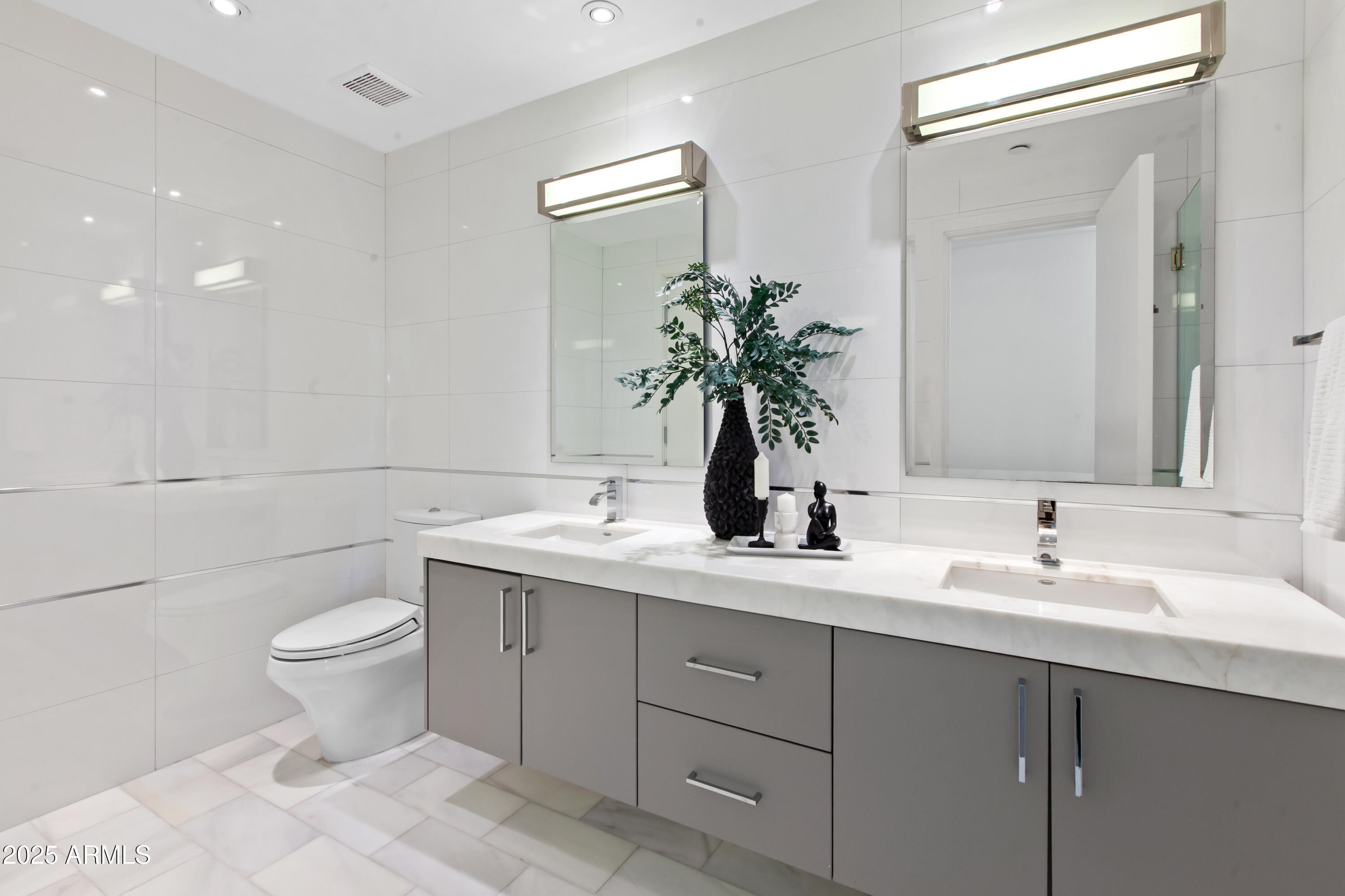 STONE CANYON EAST 2 - Residential