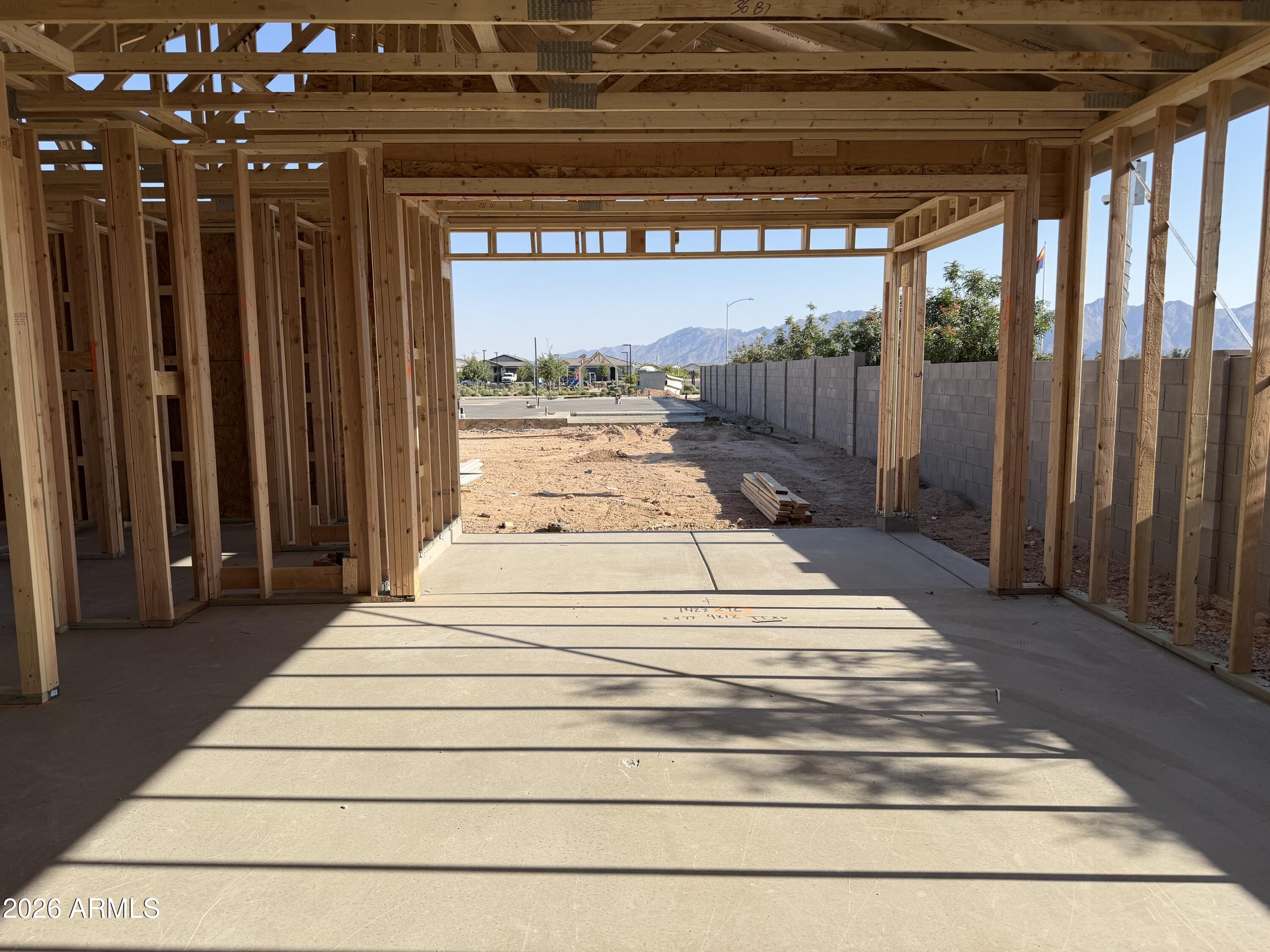 ESTRELLA CROSSING - Residential