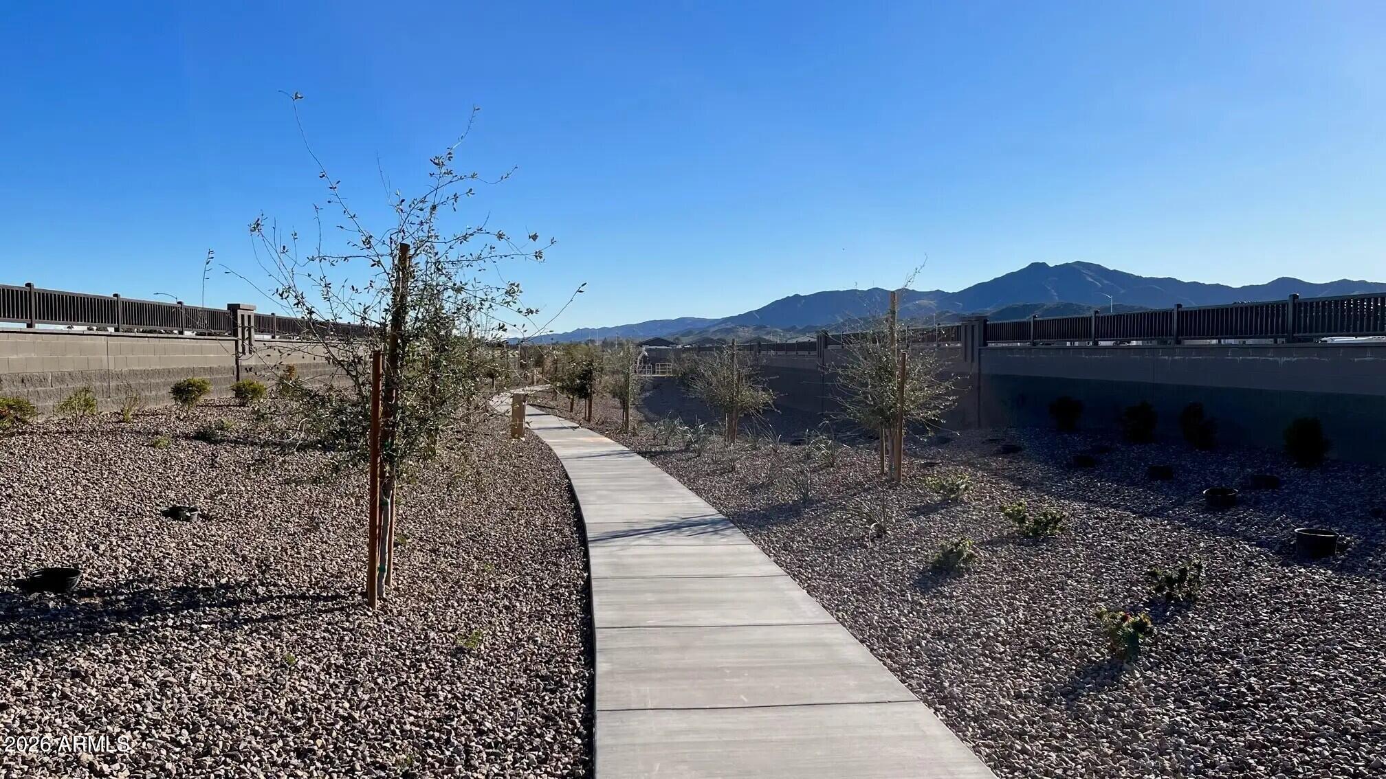 ESTRELLA CROSSING - Residential