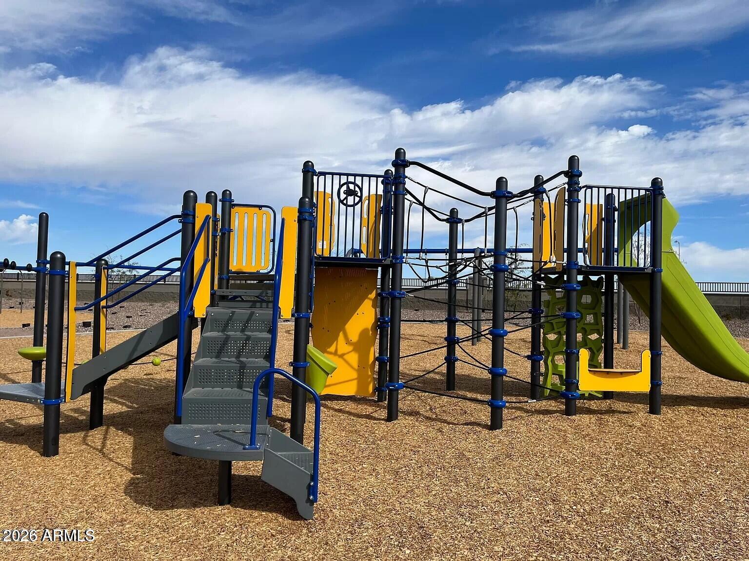 ESTRELLA CROSSING - Residential