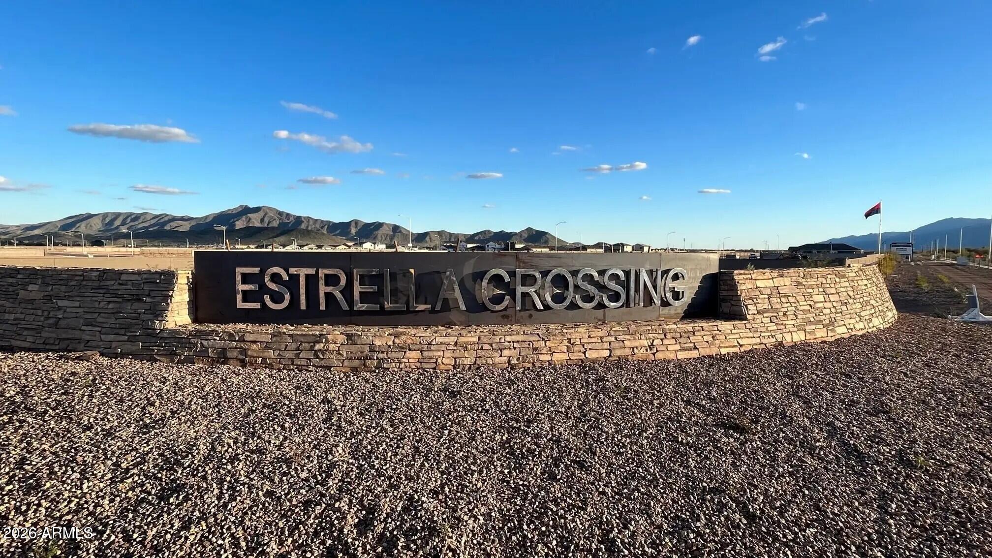 ESTRELLA CROSSING - Residential