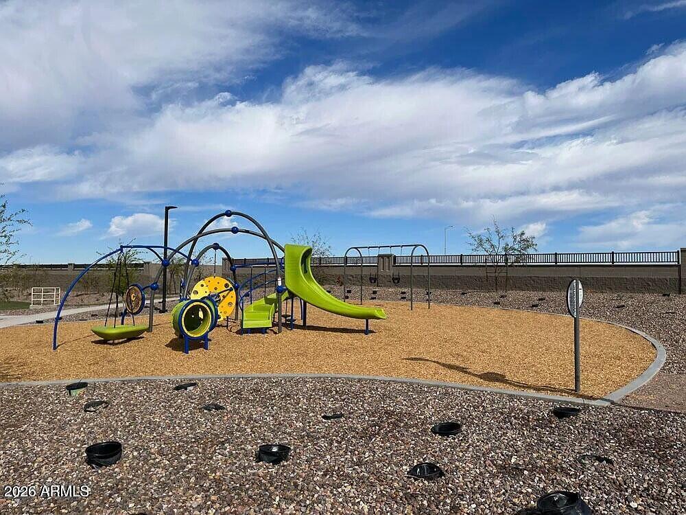 ESTRELLA CROSSING - Residential