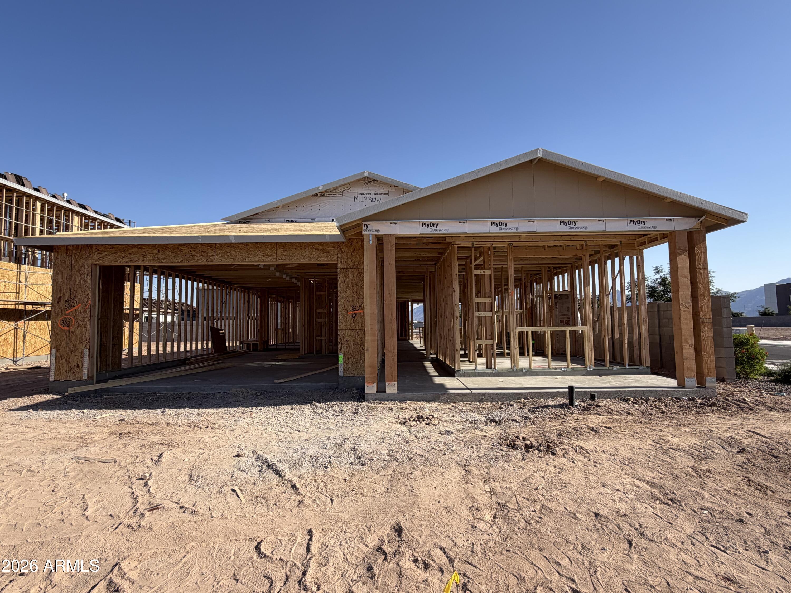ESTRELLA CROSSING - Residential
