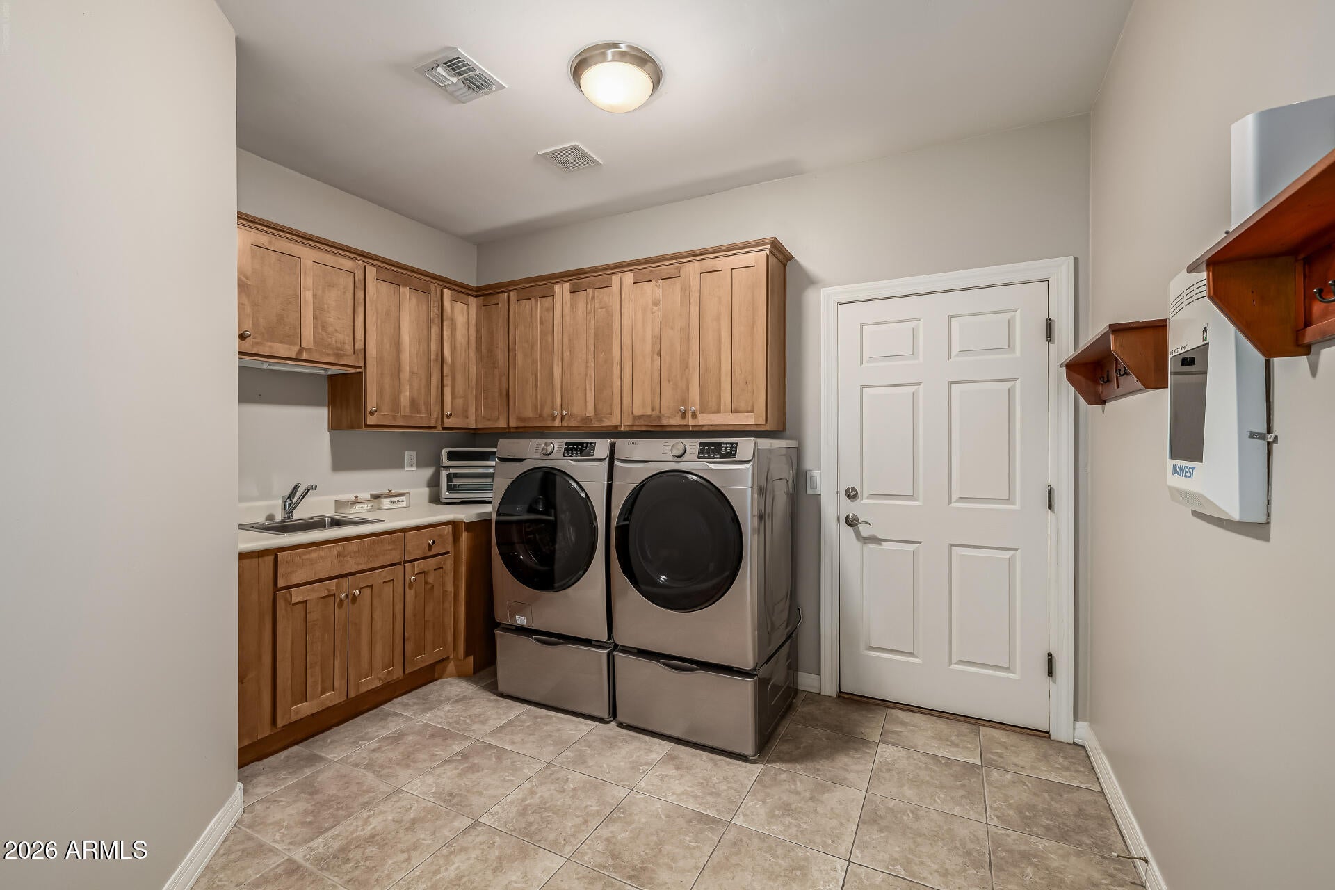 GROVES AT SUPERSTITION RANCH REPLAT - Residential