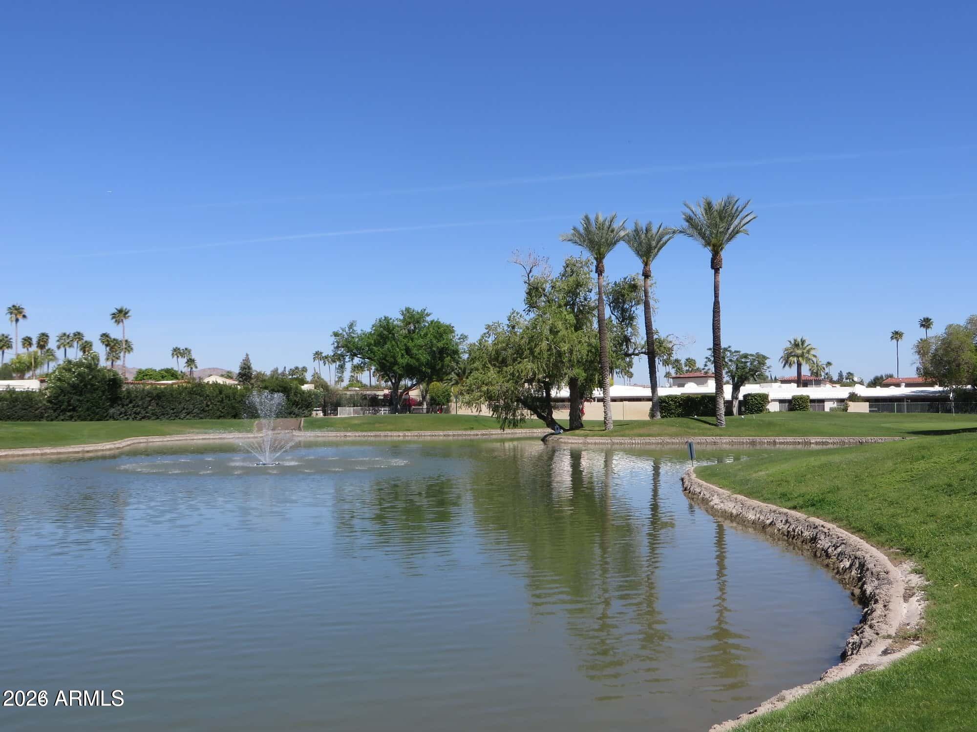 SCOTTSDALE SHADOWS 3 - Residential