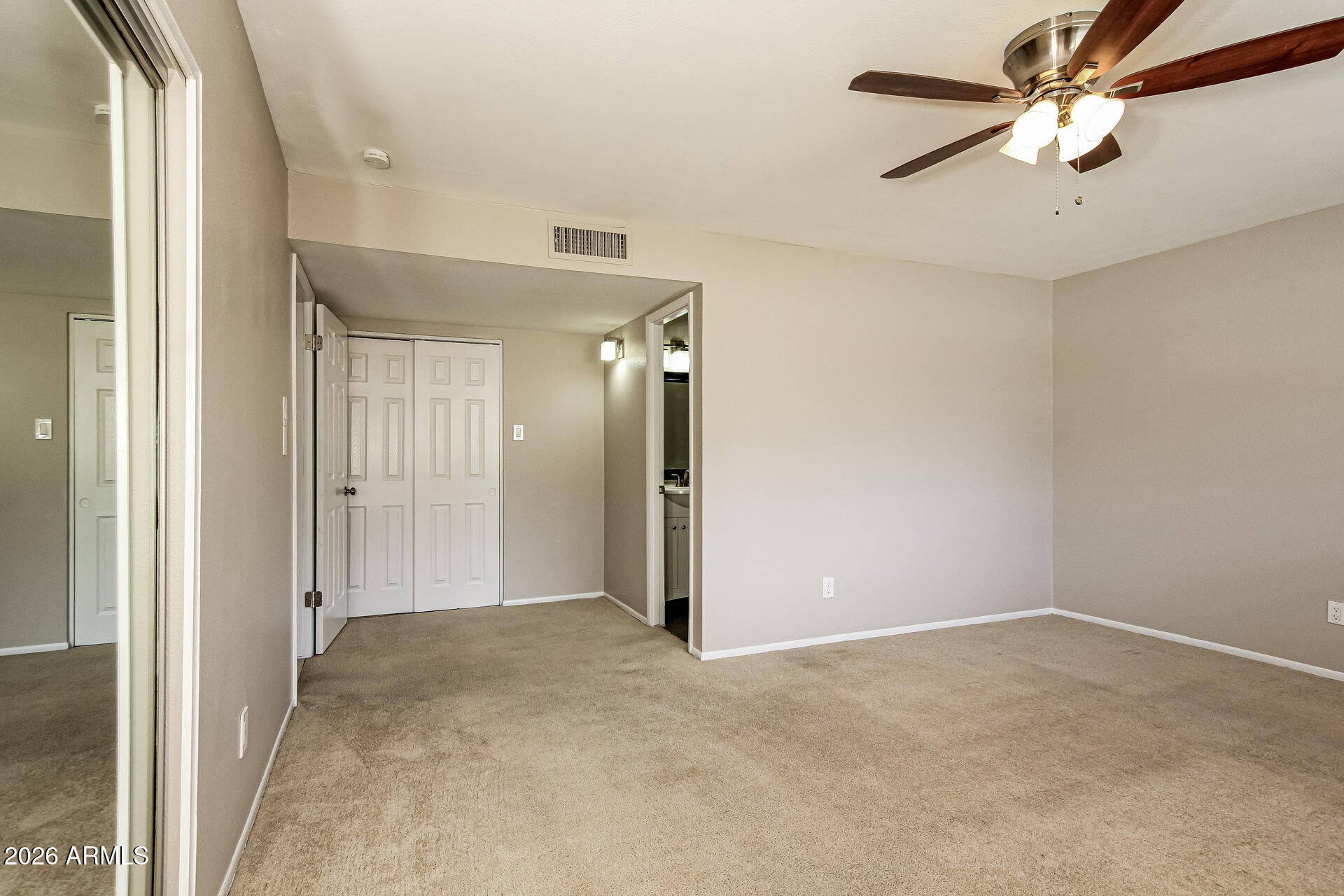 WEST PLAZA 26 - Residential