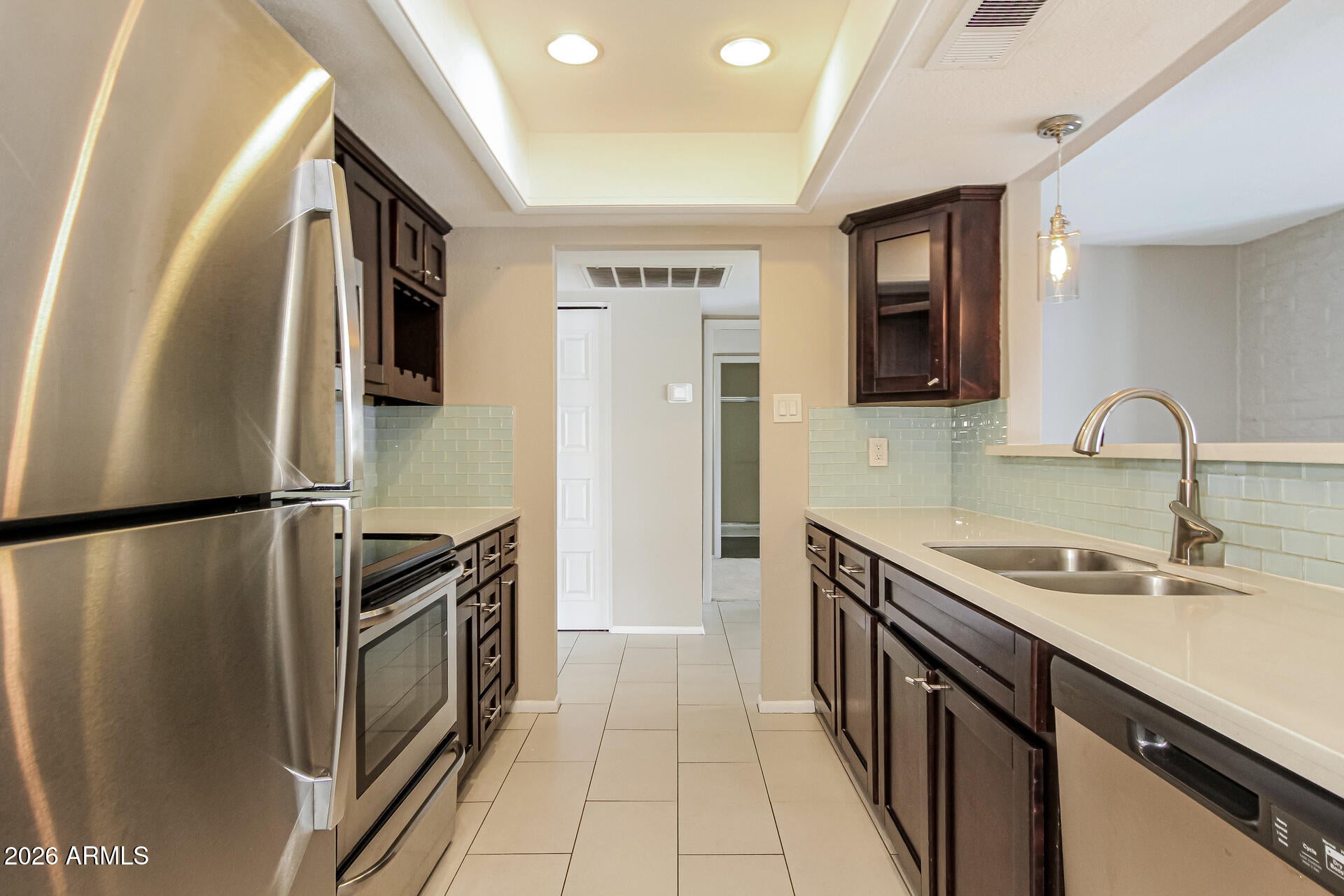 WEST PLAZA 26 - Residential