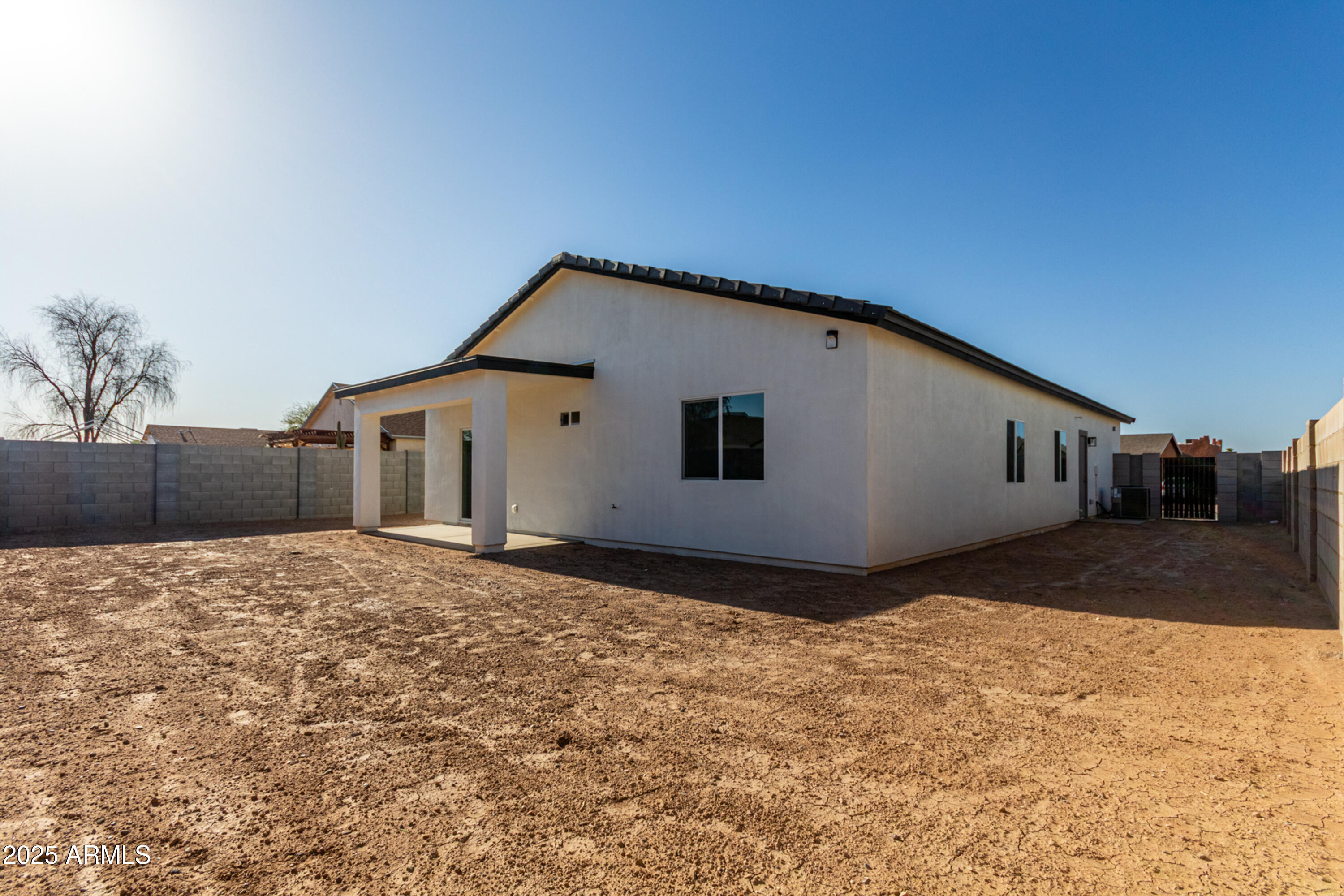 ARIZONA CITY UNIT ONE - Residential