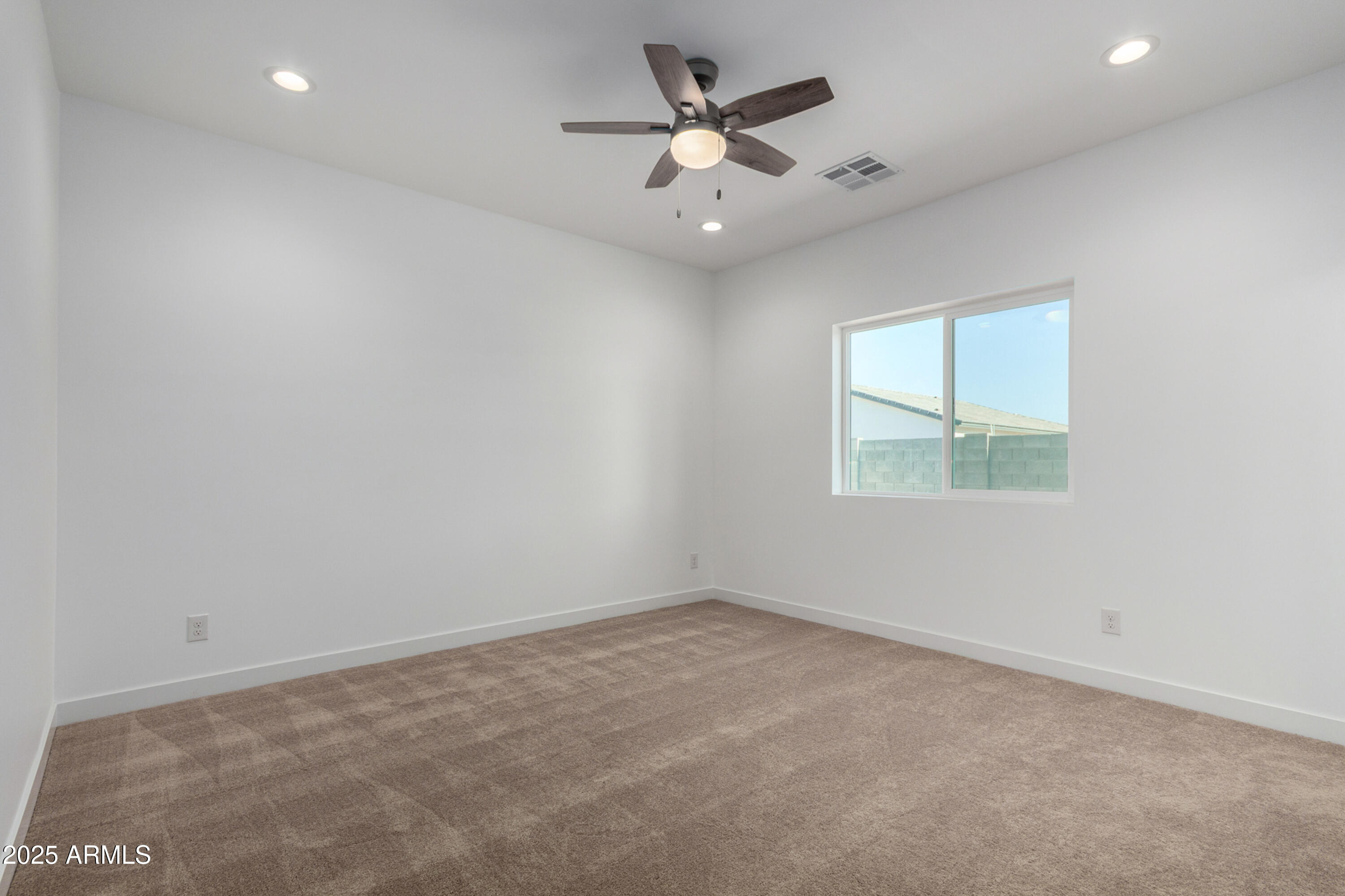 ARIZONA CITY UNIT ONE - Residential