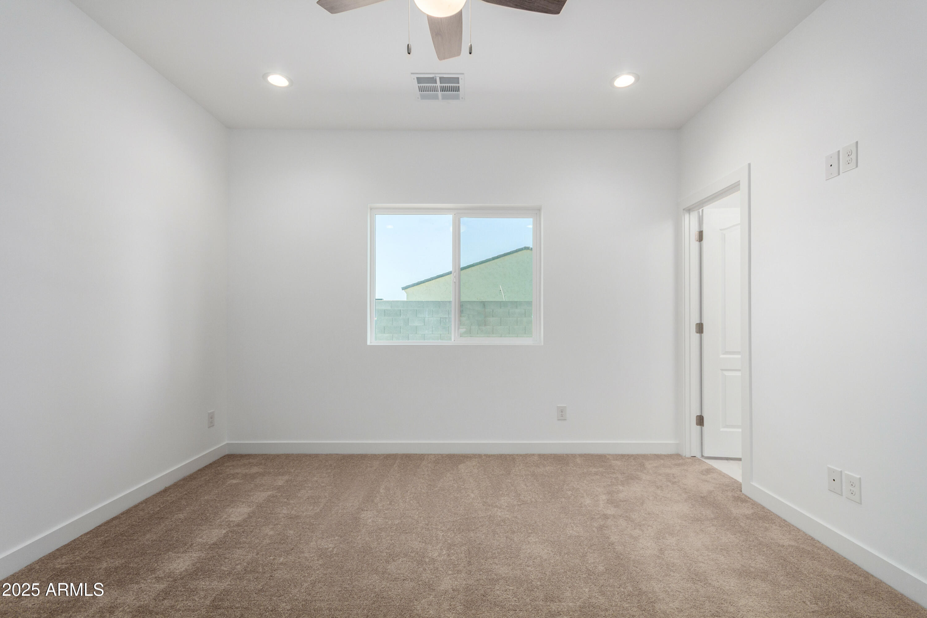 ARIZONA CITY UNIT ONE - Residential