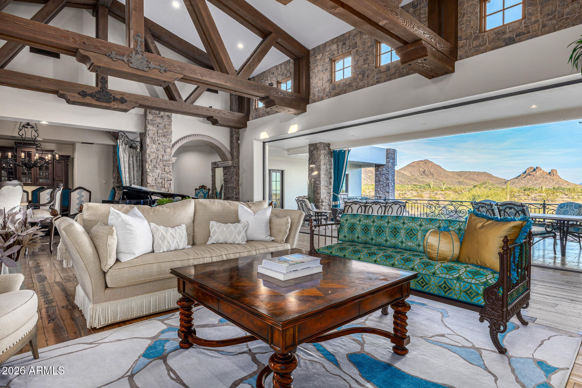 LOS DIAMANTES - Residential