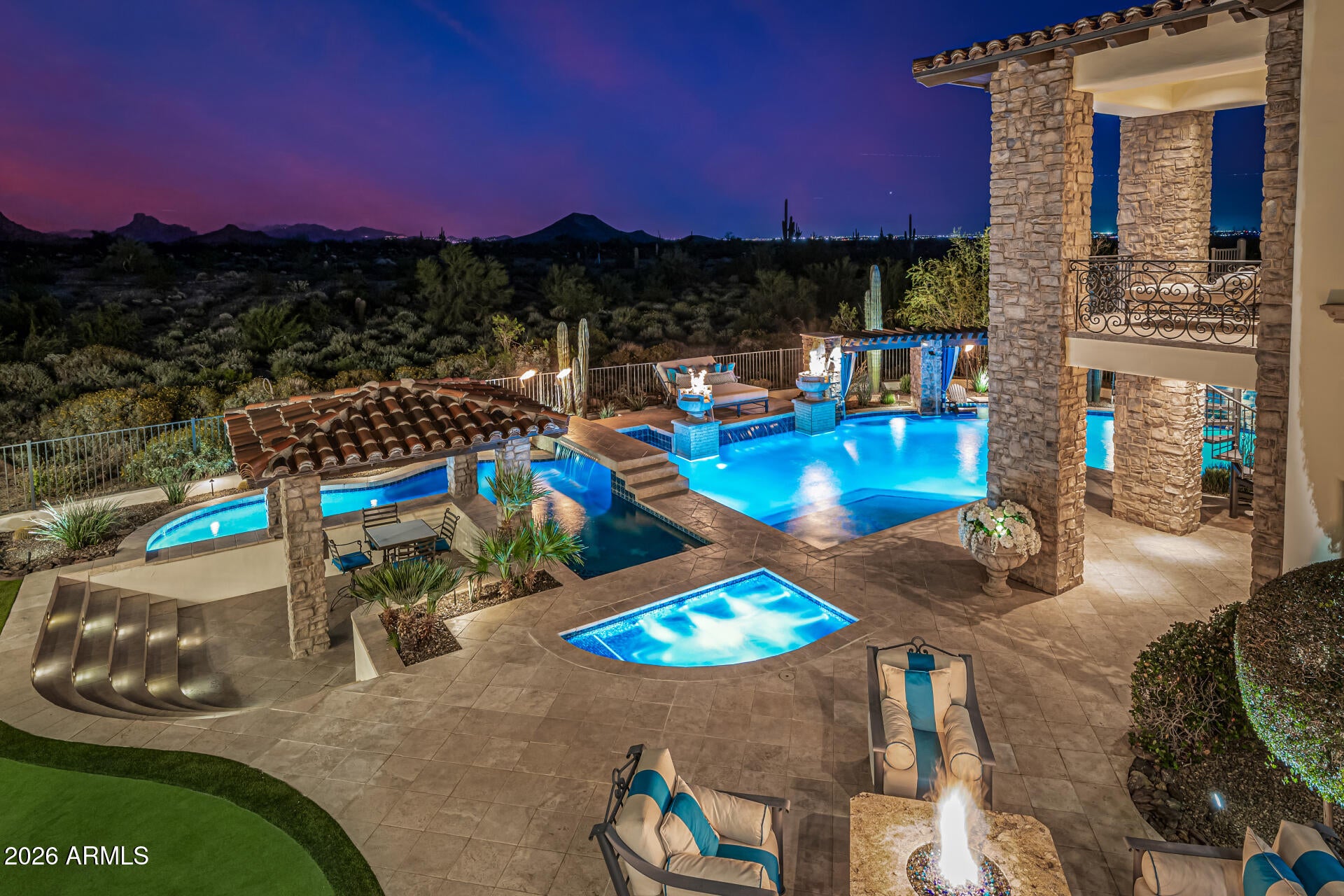 LOS DIAMANTES - Residential