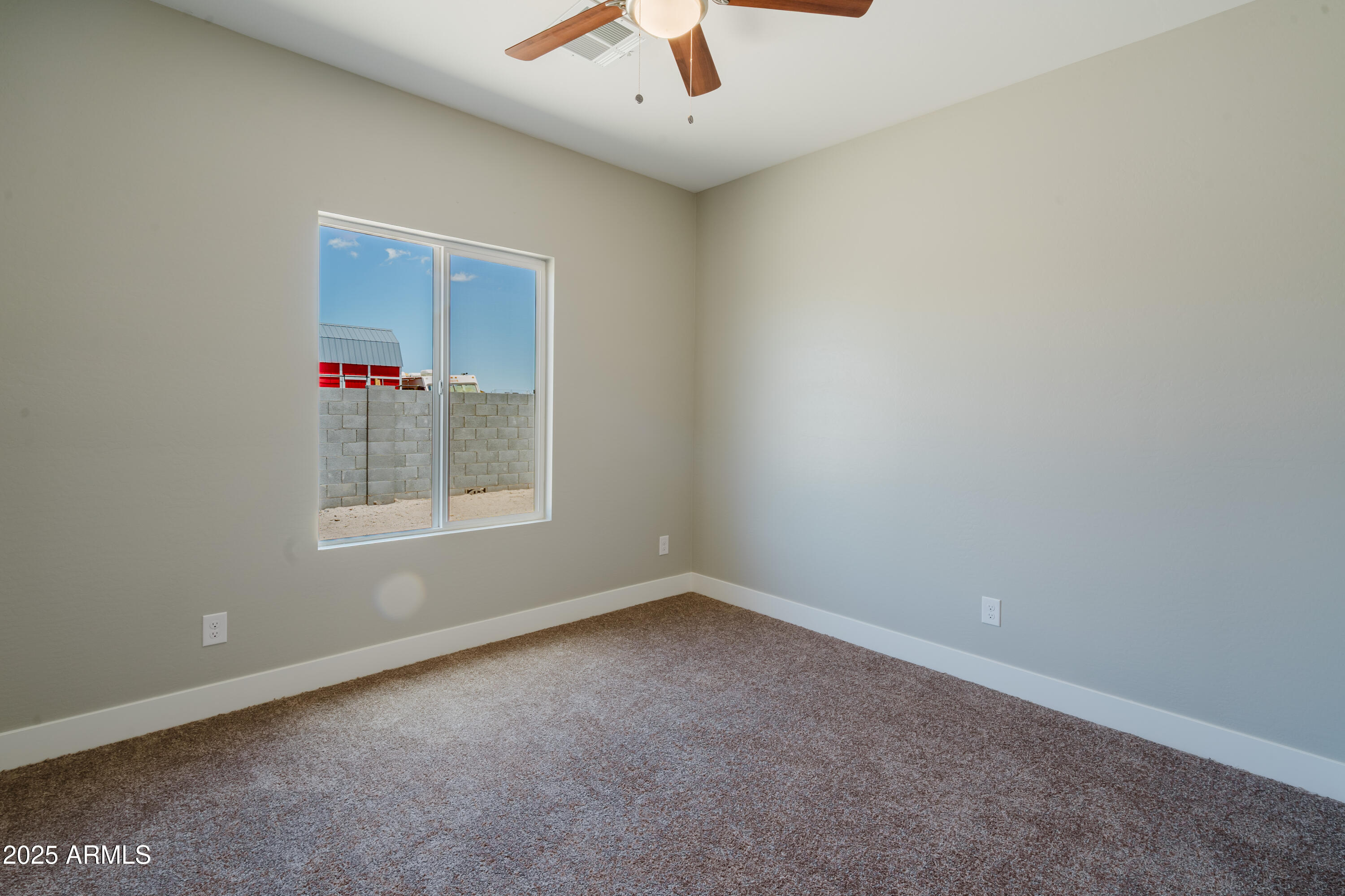 ARIZONA CITY UNIT SEVEN LOT 156 - Residential