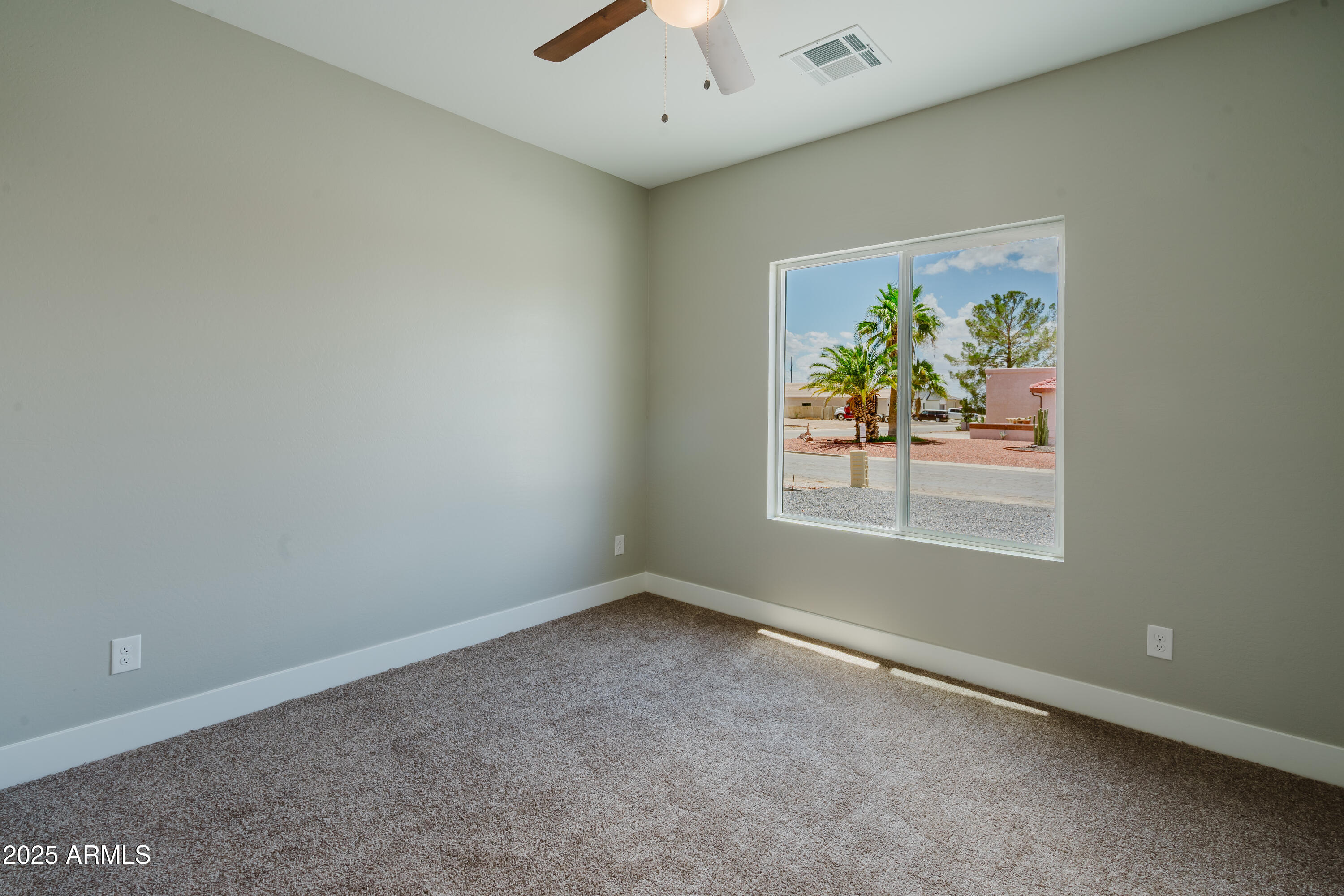 ARIZONA CITY UNIT SEVEN LOT 156 - Residential