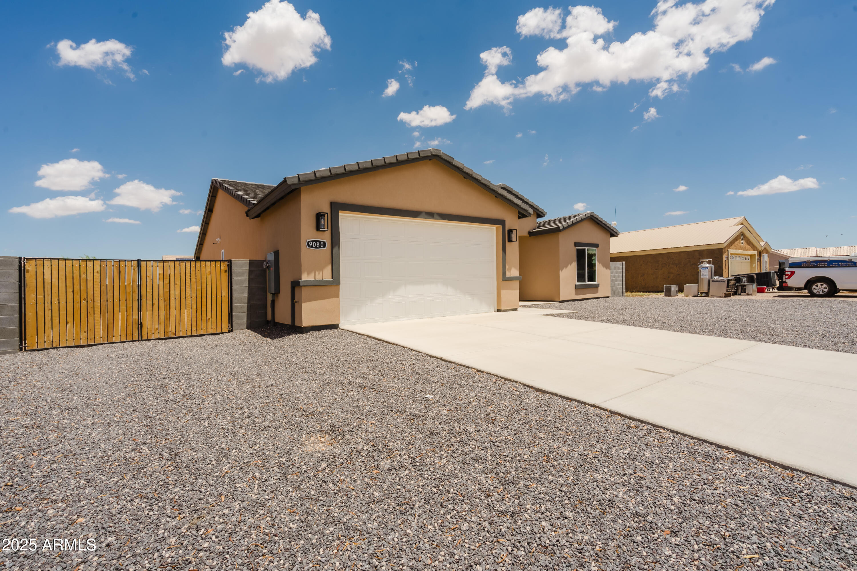 ARIZONA CITY UNIT SEVEN LOT 156 - Residential