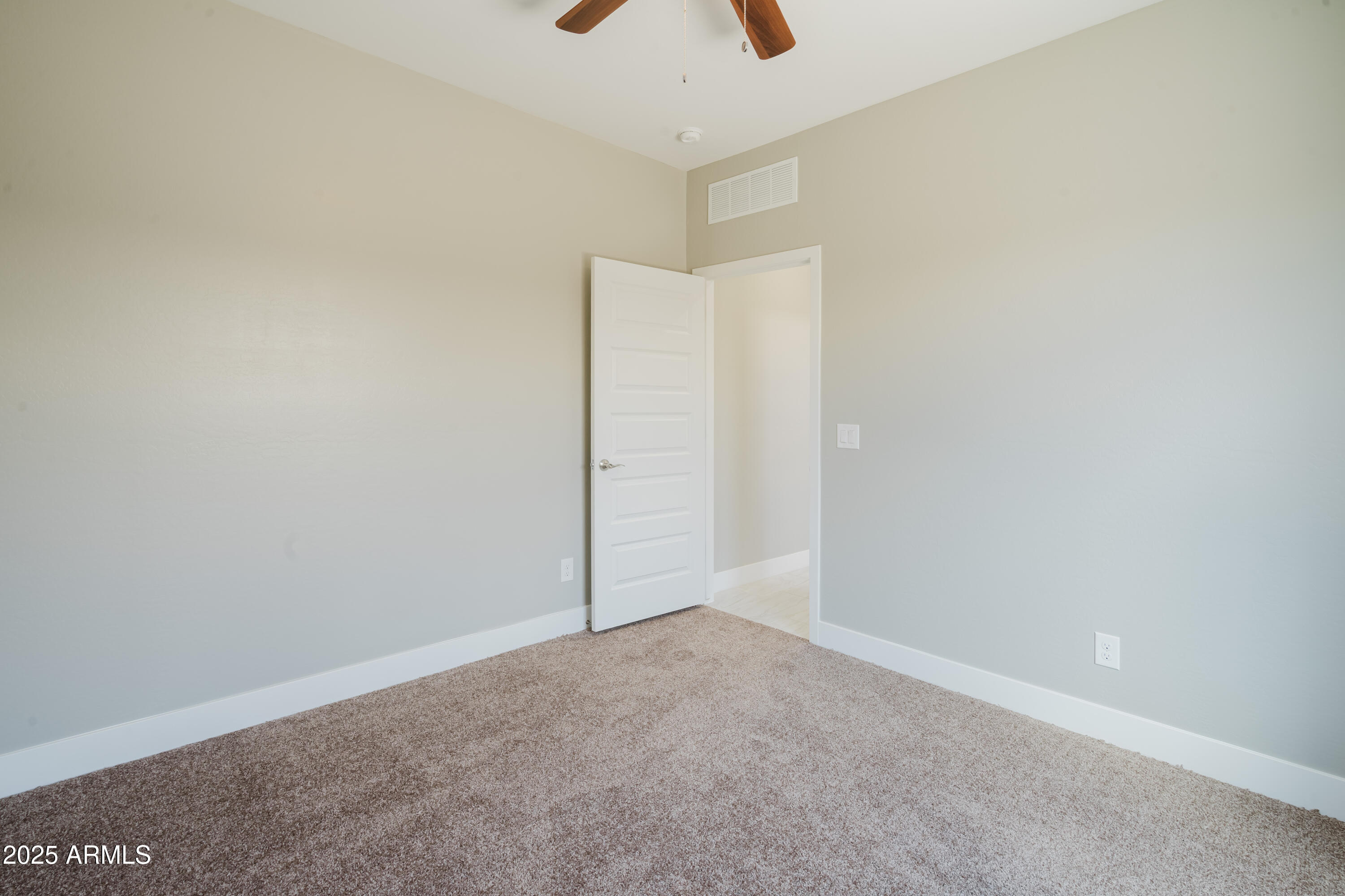 ARIZONA CITY UNIT SEVEN LOT 156 - Residential