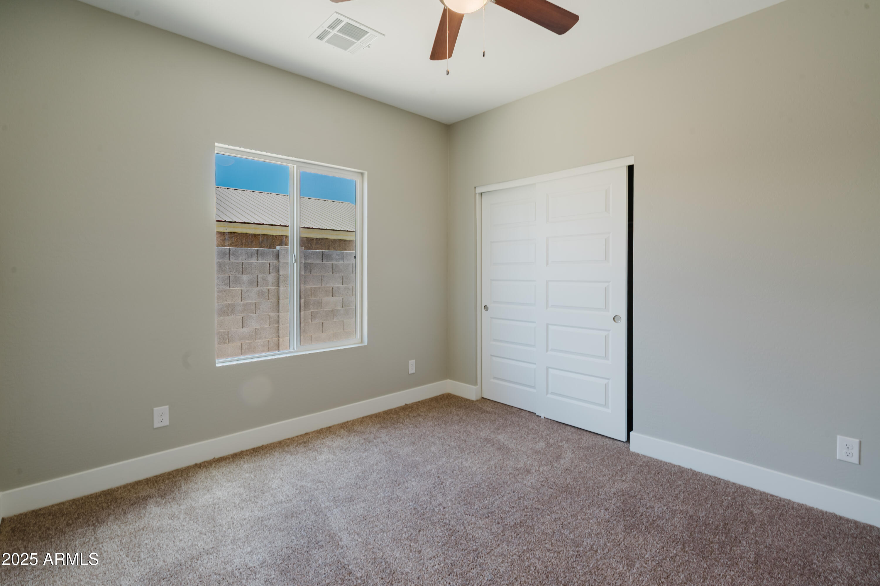 ARIZONA CITY UNIT SEVEN LOT 156 - Residential