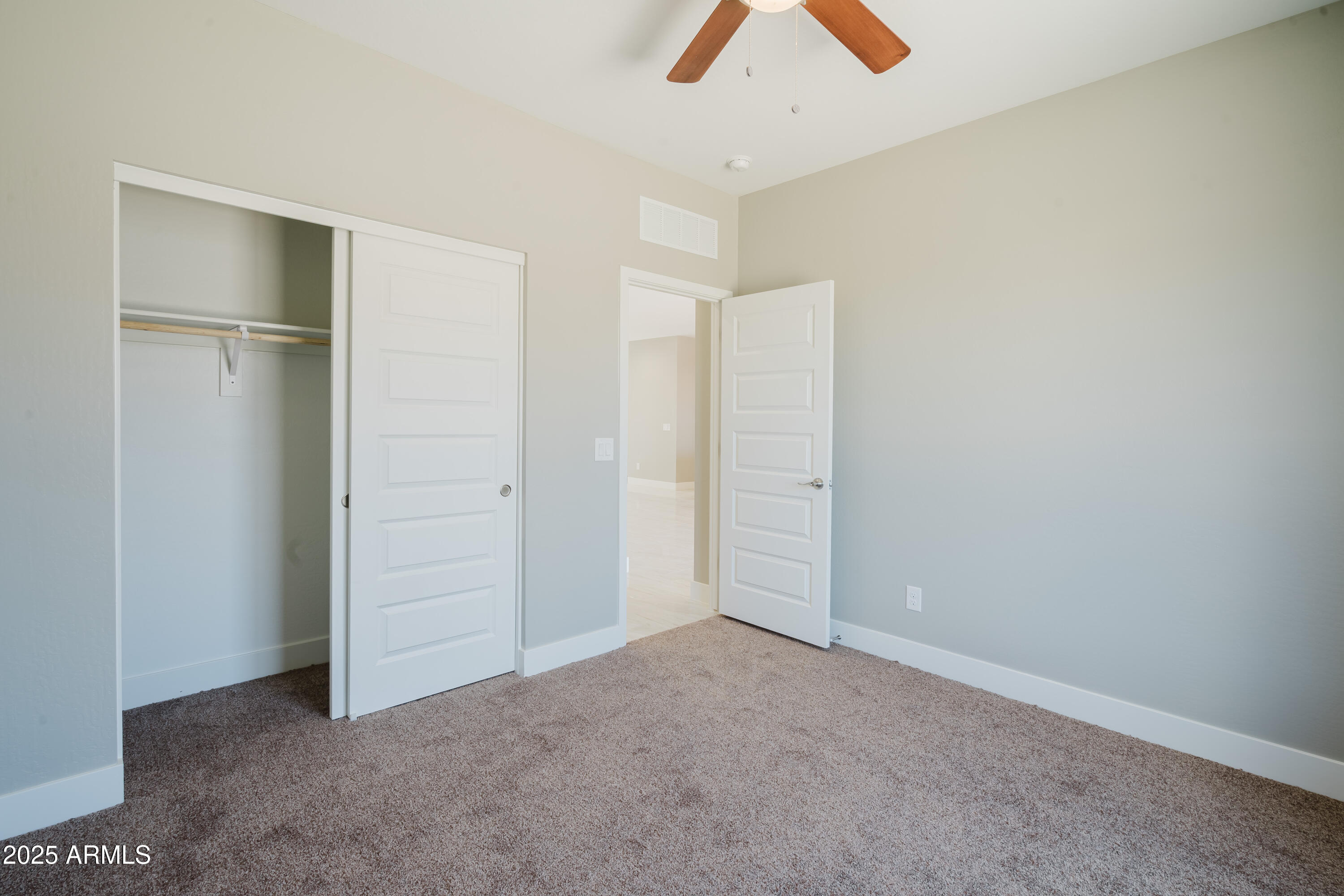 ARIZONA CITY UNIT SEVEN LOT 156 - Residential