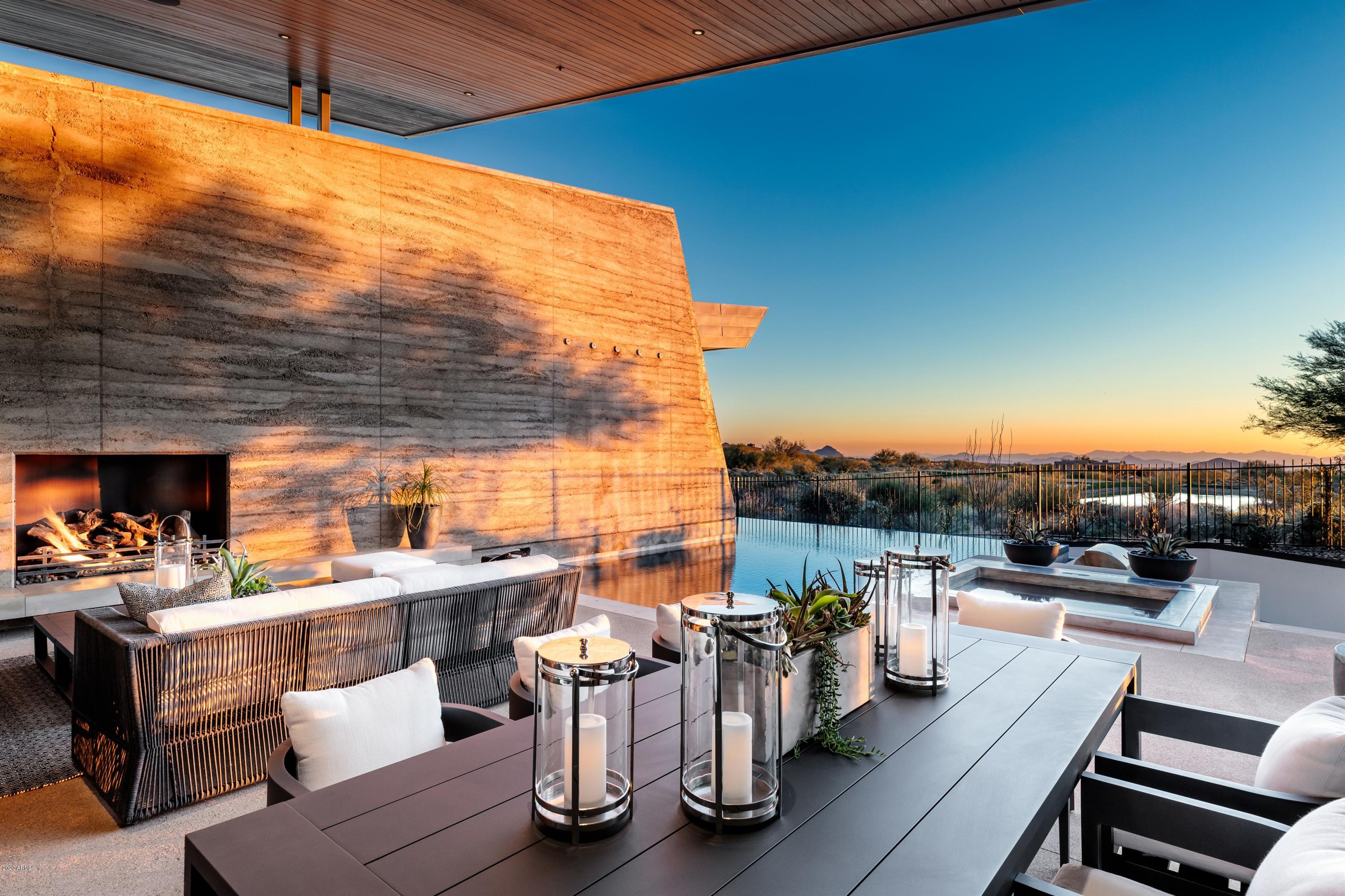 DESERT MOUNTAIN - Residential