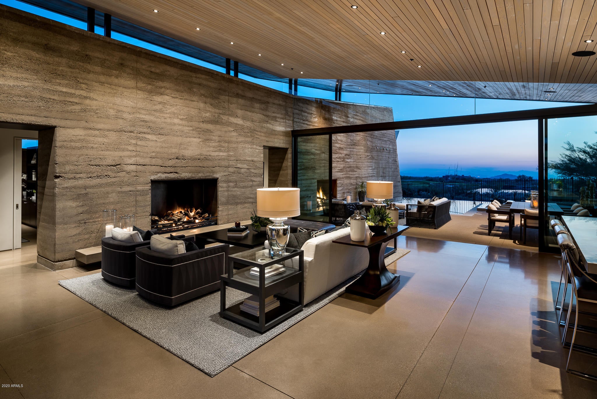 DESERT MOUNTAIN - Residential