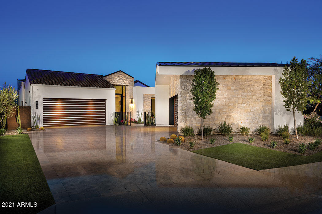 RITZ-CARLTON PARCEL B - Residential