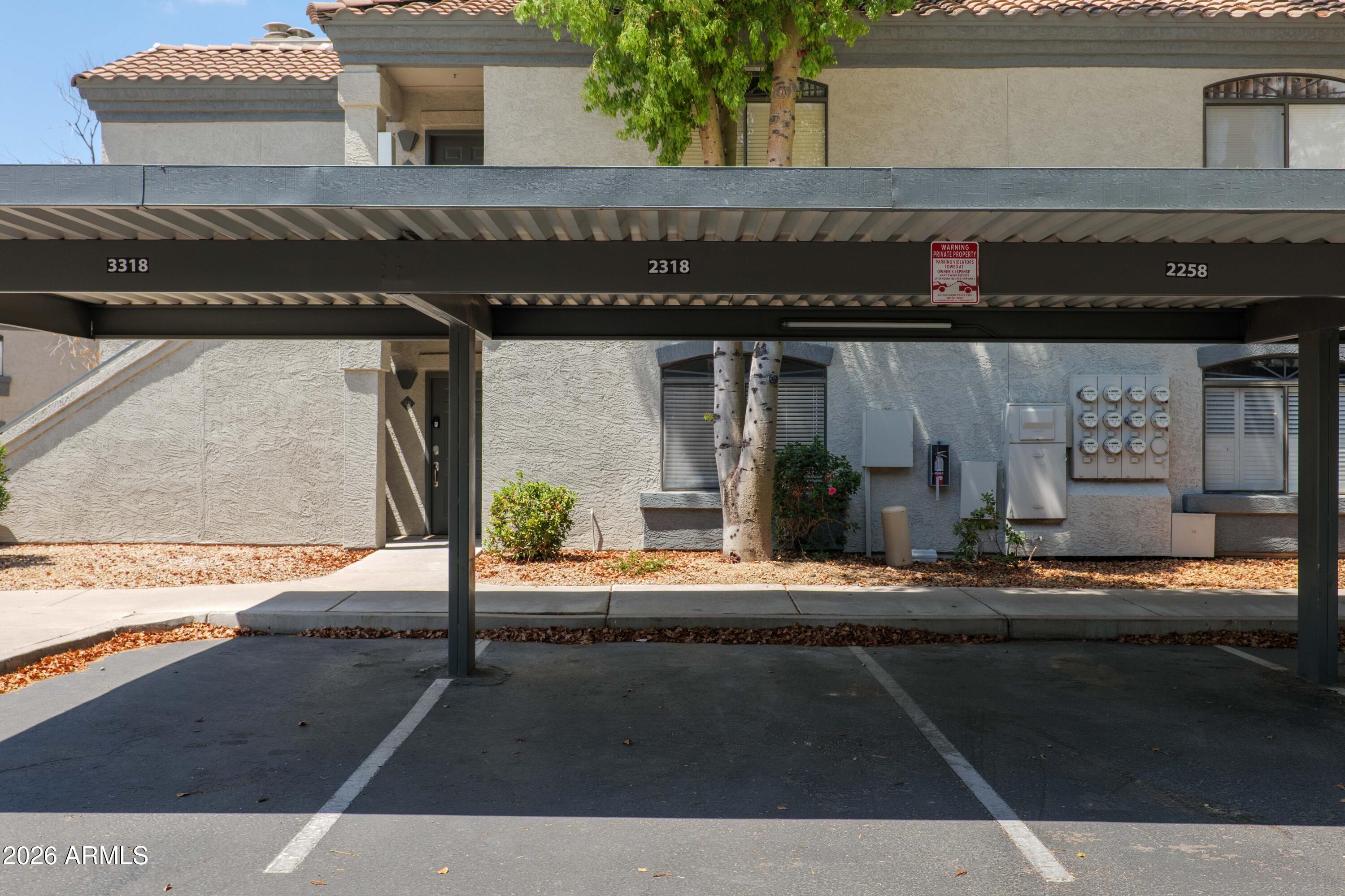 SIGNATURE SCOTTSDALE CONDOMINIUM - Residential