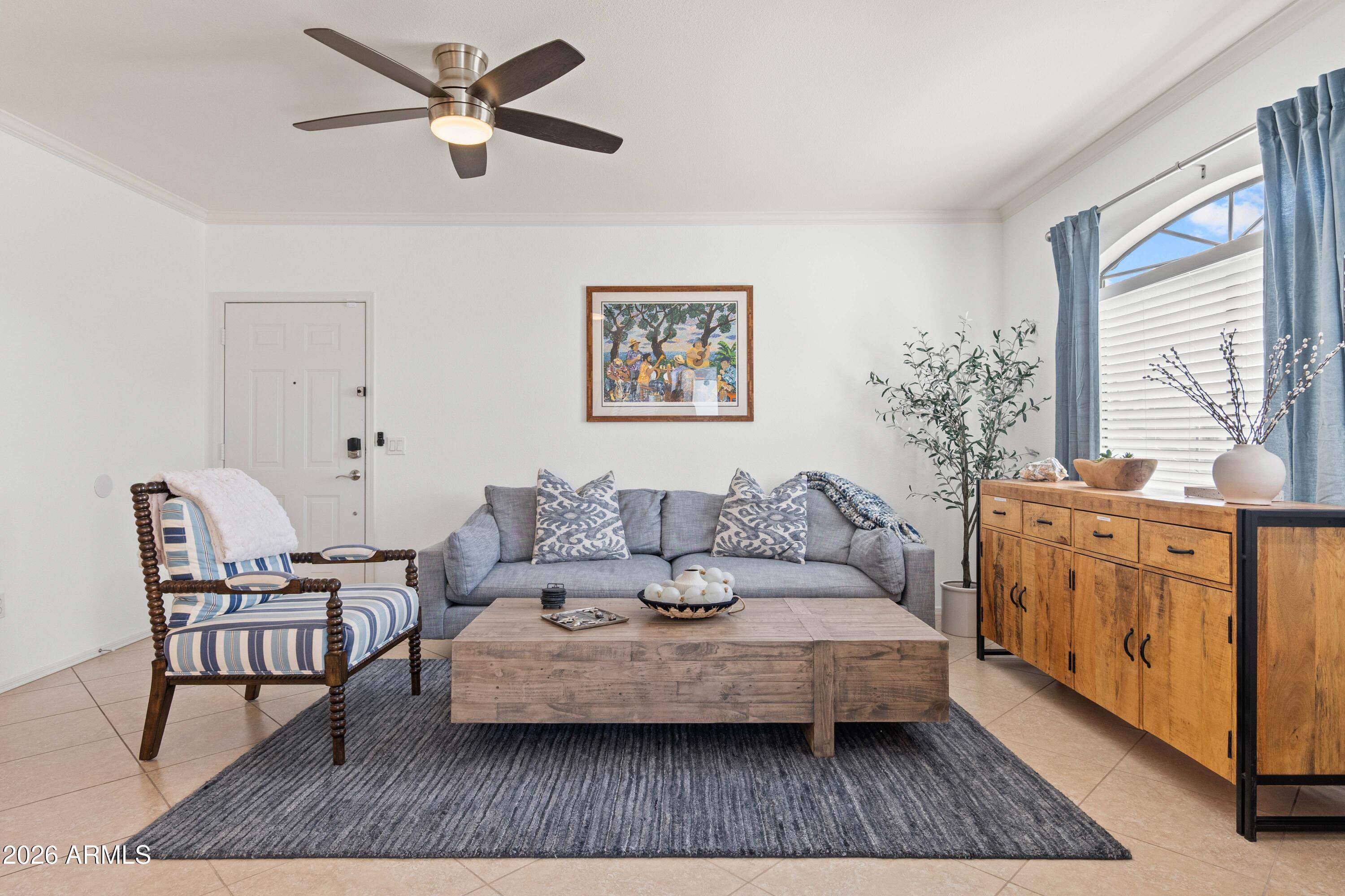 SIGNATURE SCOTTSDALE CONDOMINIUM - Residential