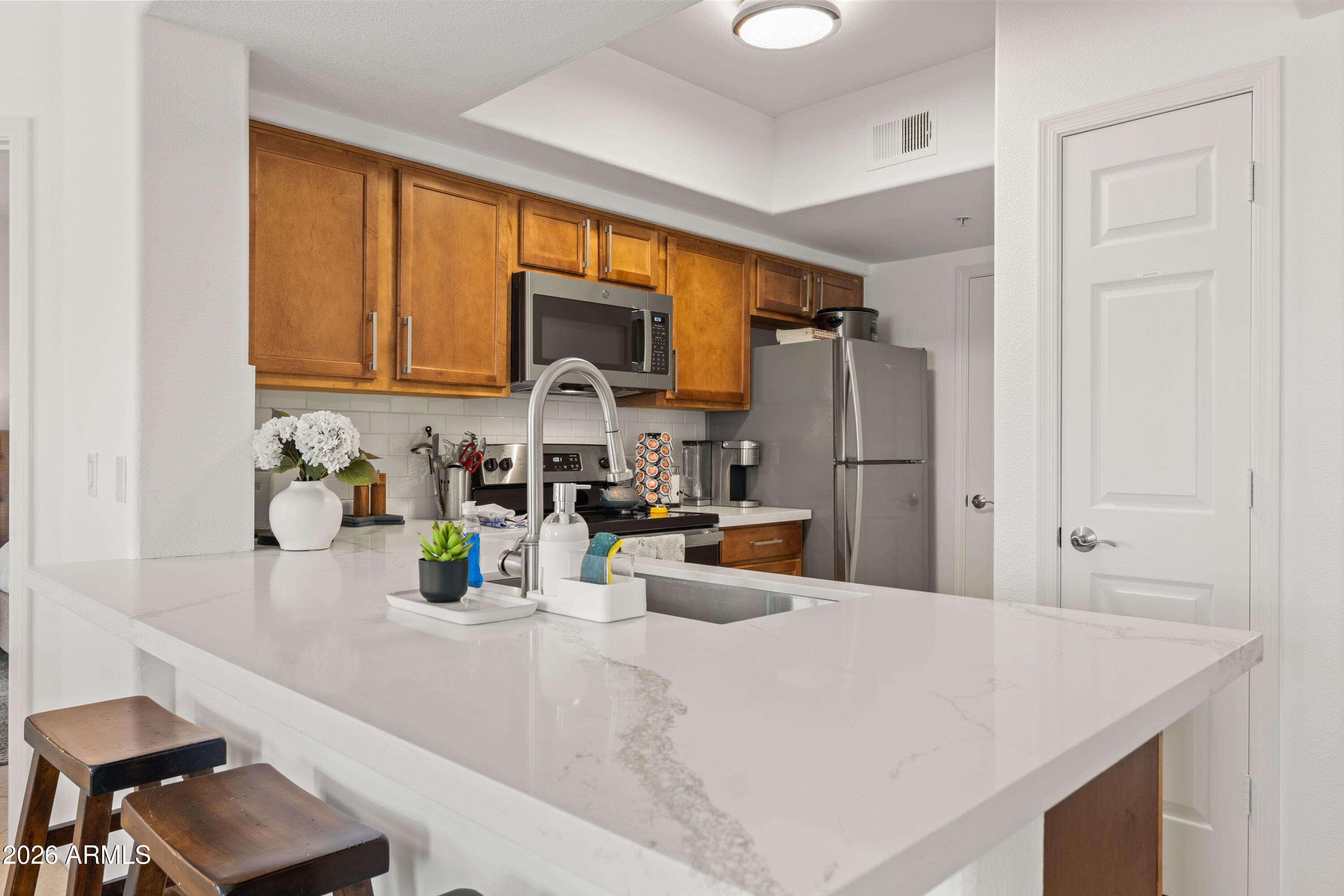 SIGNATURE SCOTTSDALE CONDOMINIUM - Residential