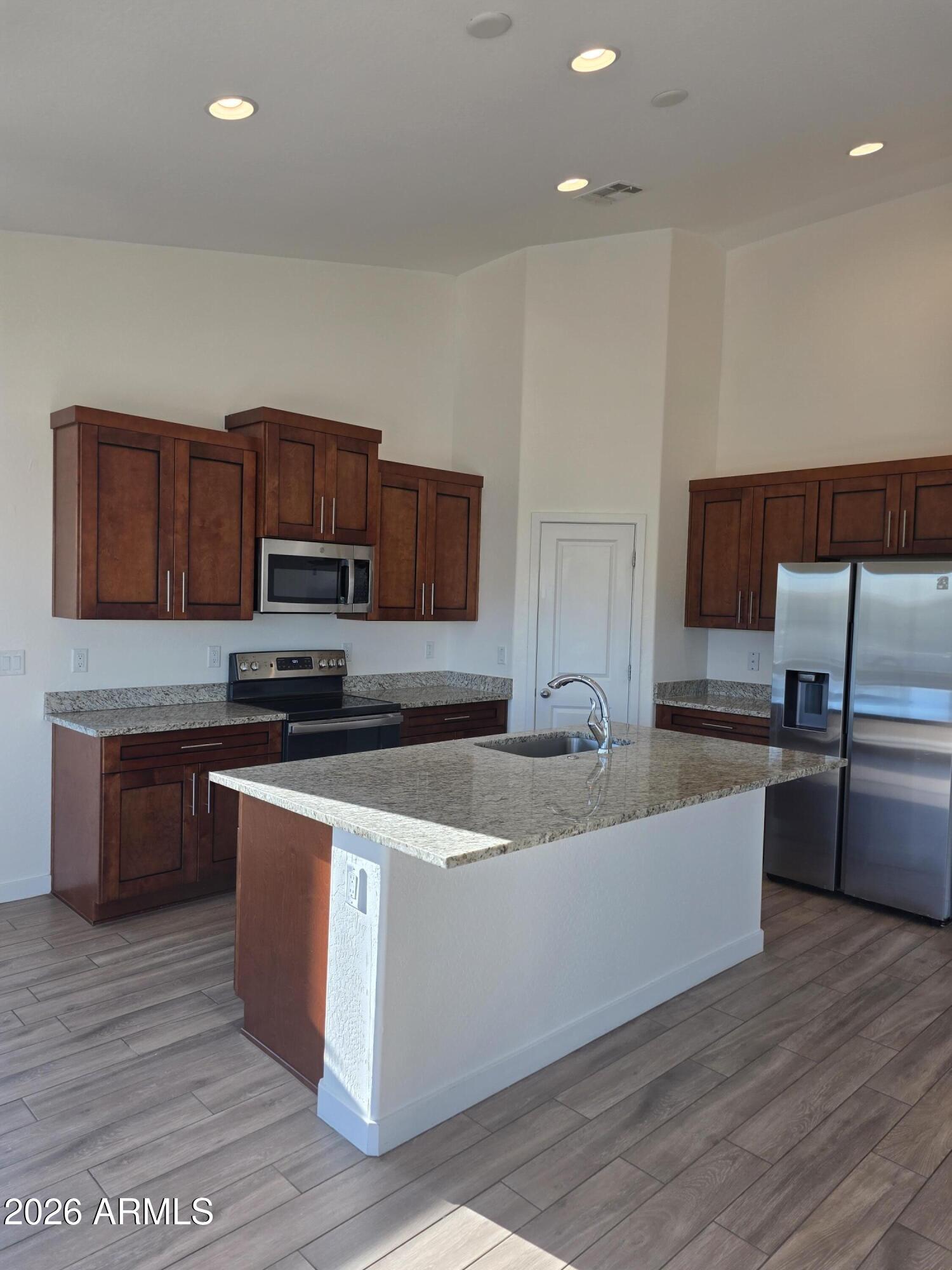 ARIZONA CITY UNIT FIFTEEN - Residential