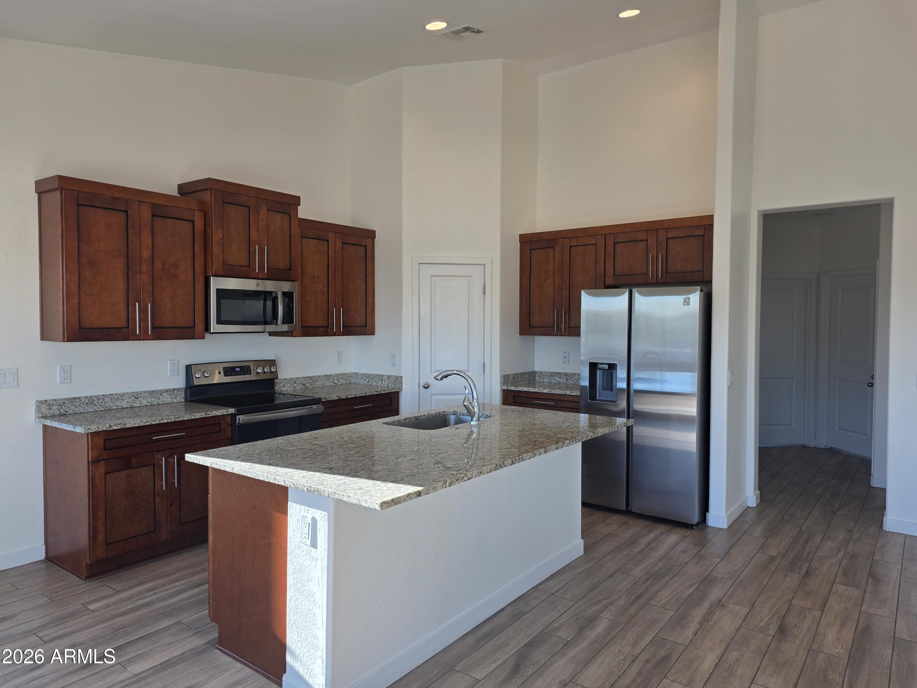 ARIZONA CITY UNIT FIFTEEN - Residential