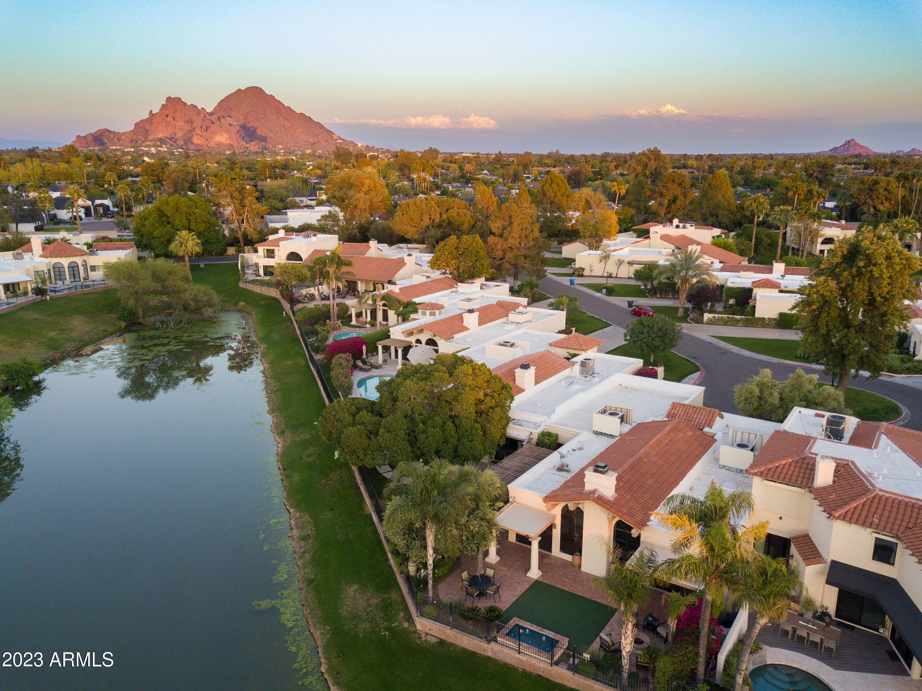 Village On The Lakes - Residential
