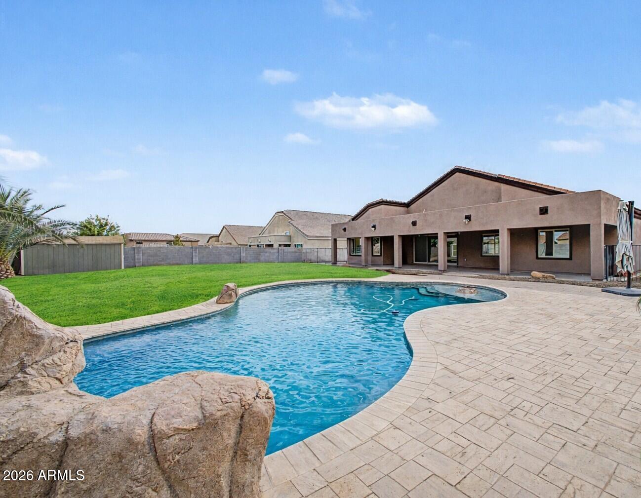 LA JARA ESTATES REPLAT - Residential