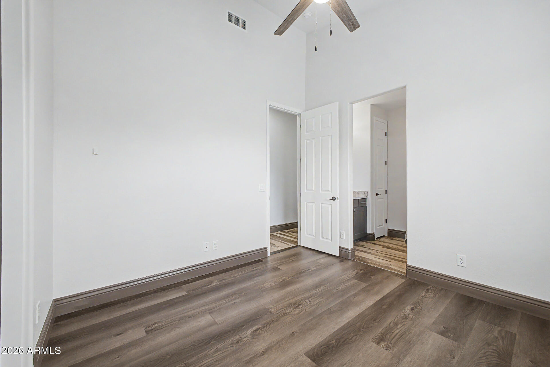 LA JARA ESTATES REPLAT - Residential