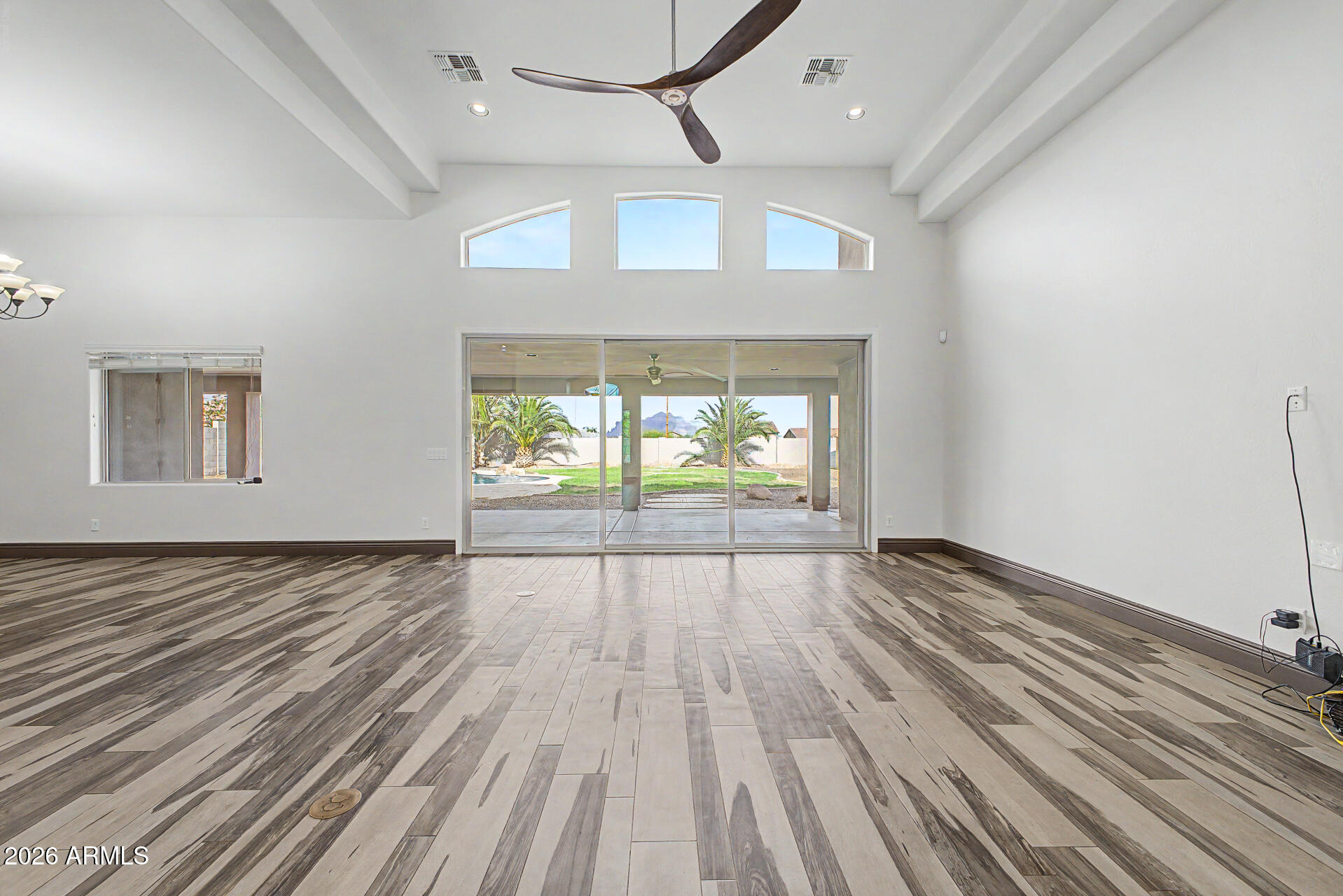 LA JARA ESTATES REPLAT - Residential