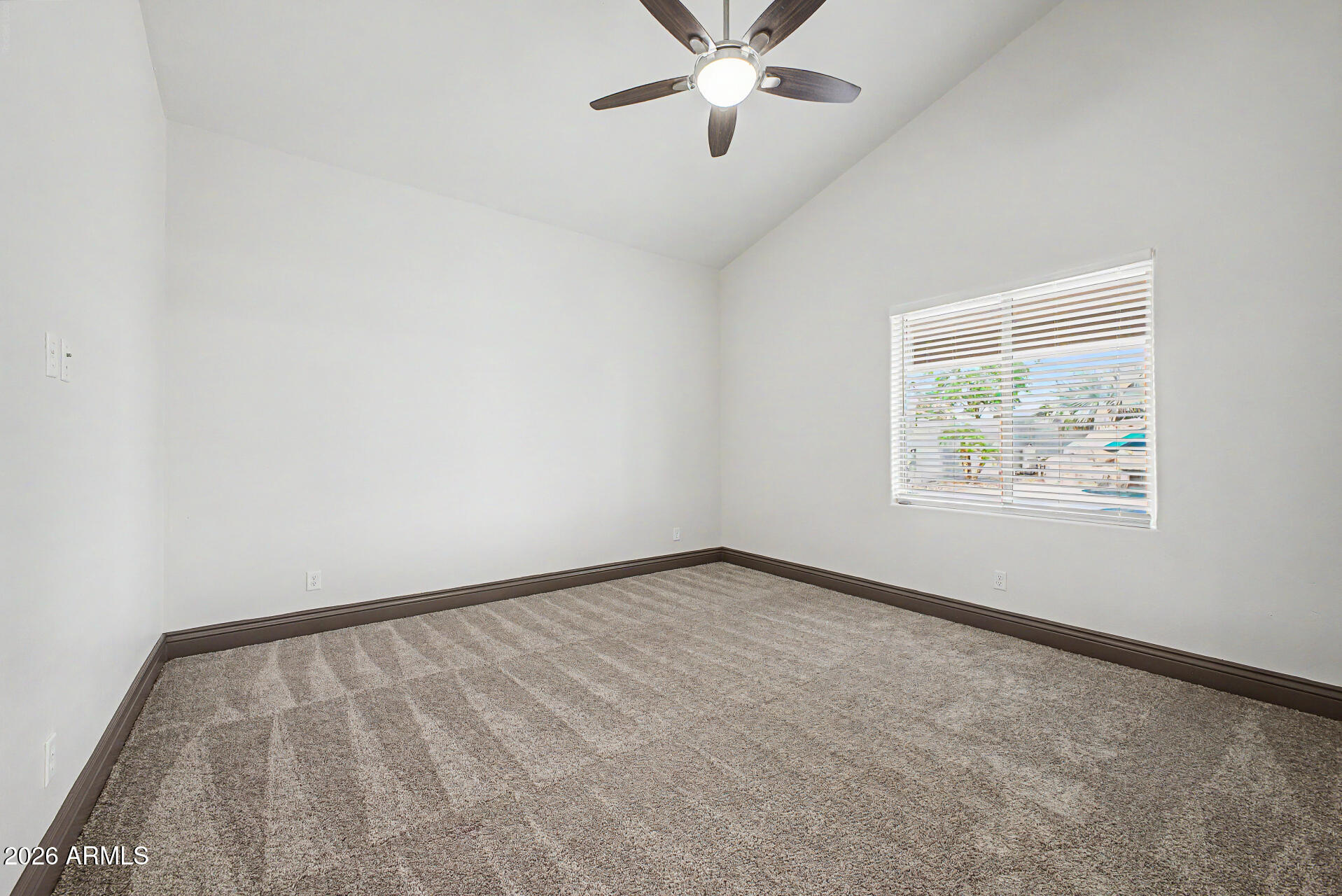LA JARA ESTATES REPLAT - Residential