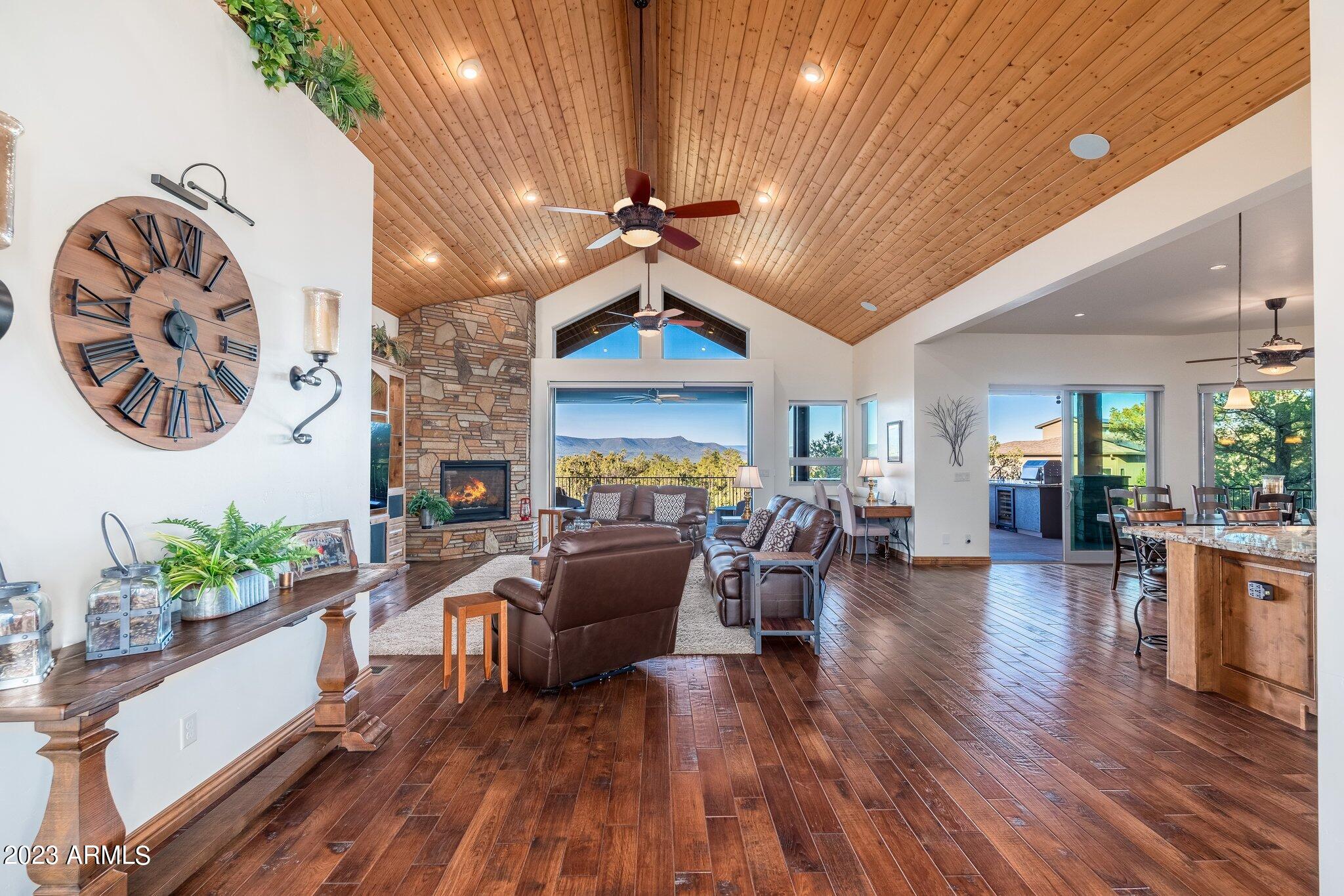 Chaparral Pines - Residential