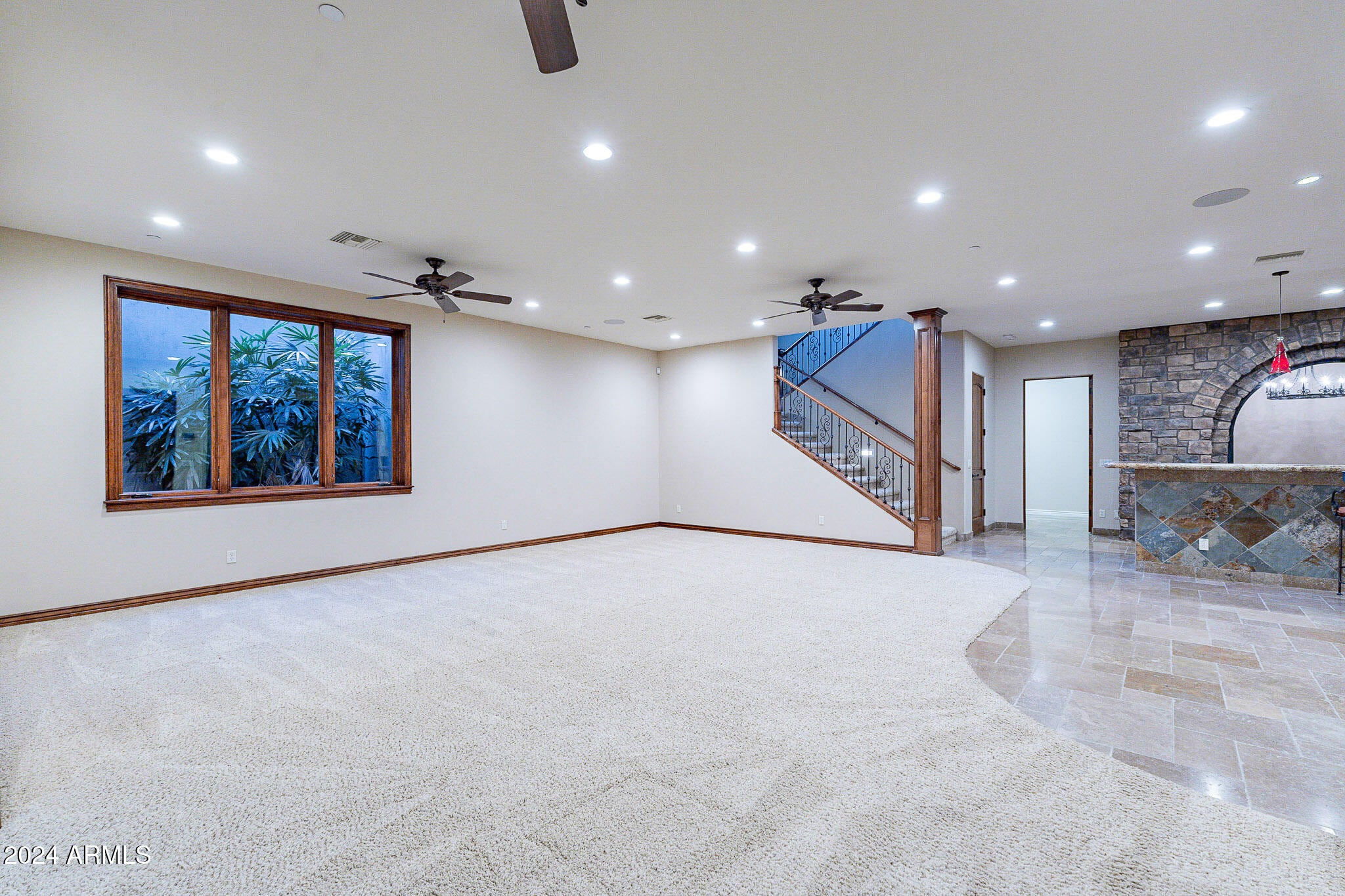 CIRCLE G 2 - Residential
