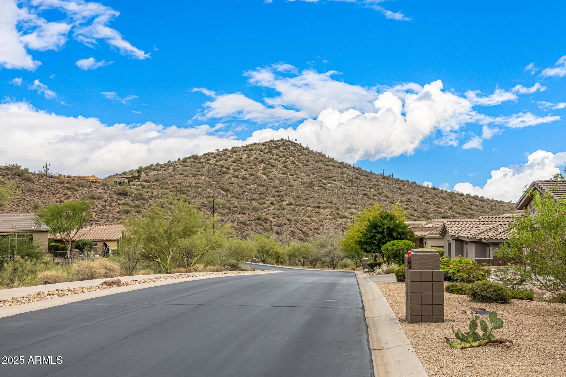HIDDEN HILLS PHASE 2 UNIT 1 - Residential