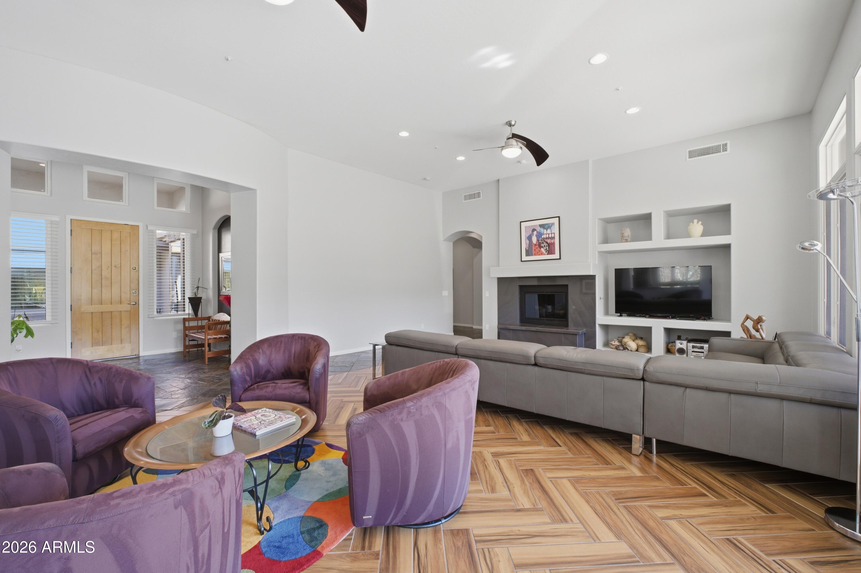 HIDDEN HILLS PHASE 2 UNIT 1 - Residential