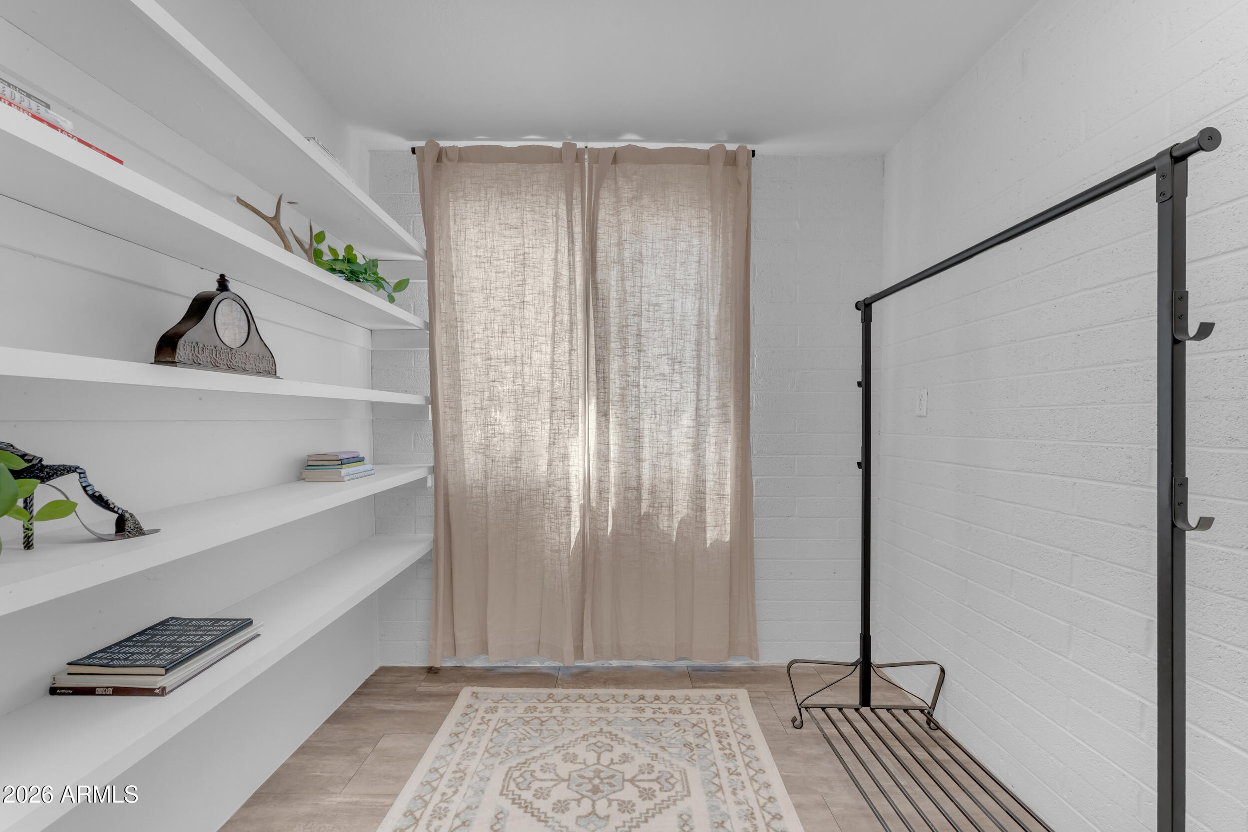 METES AND BOUNDS - Residential