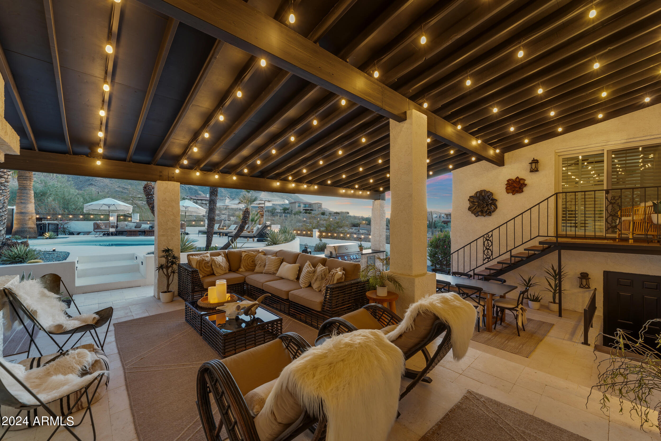 METES AND BOUNDS - Residential