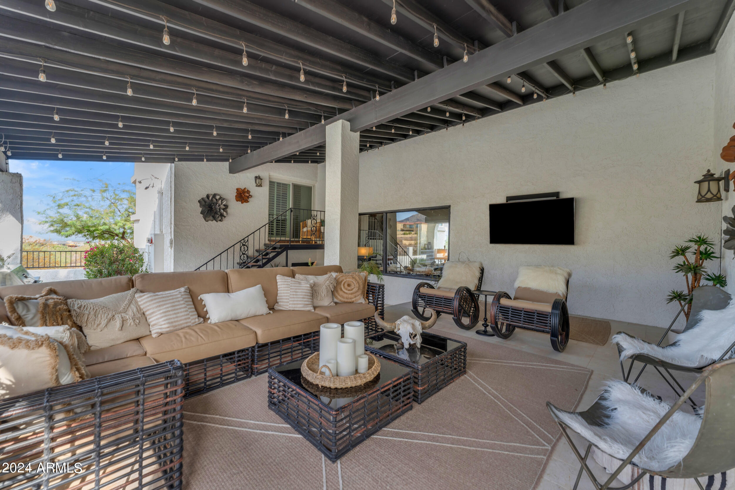 METES AND BOUNDS - Residential