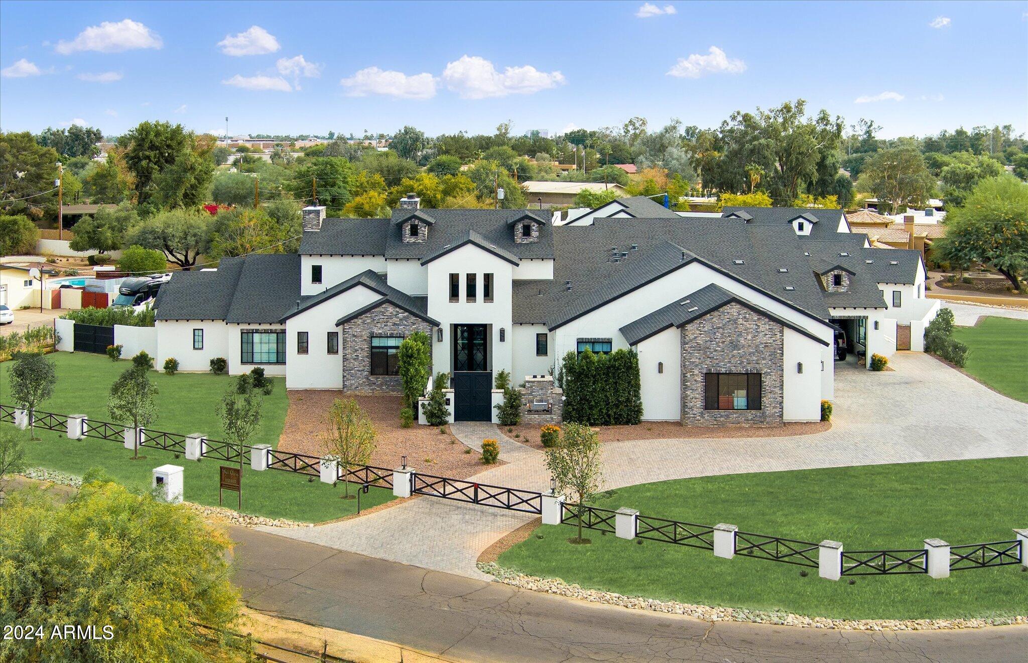 SUNDOWN RANCHOS 2 - Residential