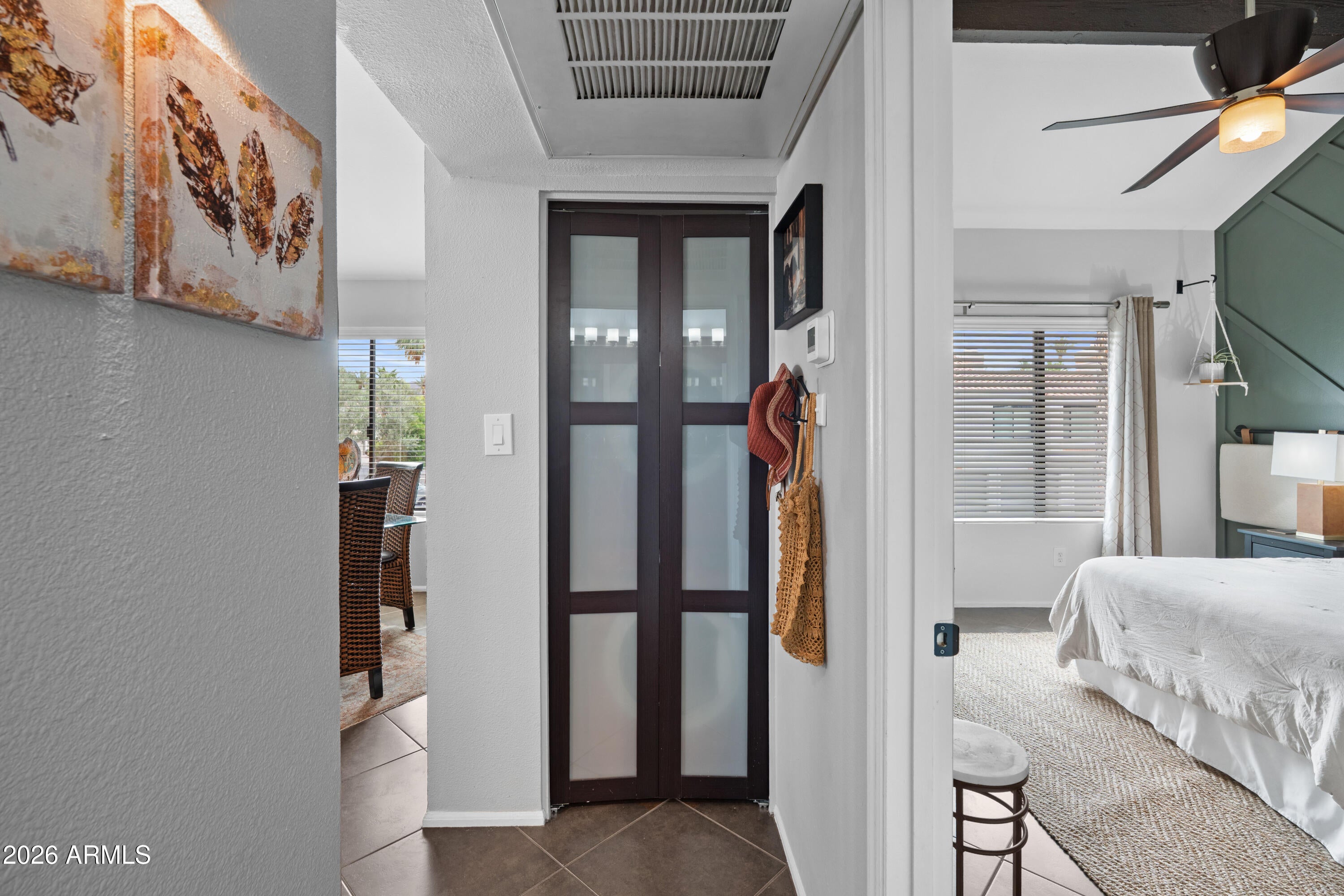 VENETIAN CONDOMINIUM PHASE 2 - Residential