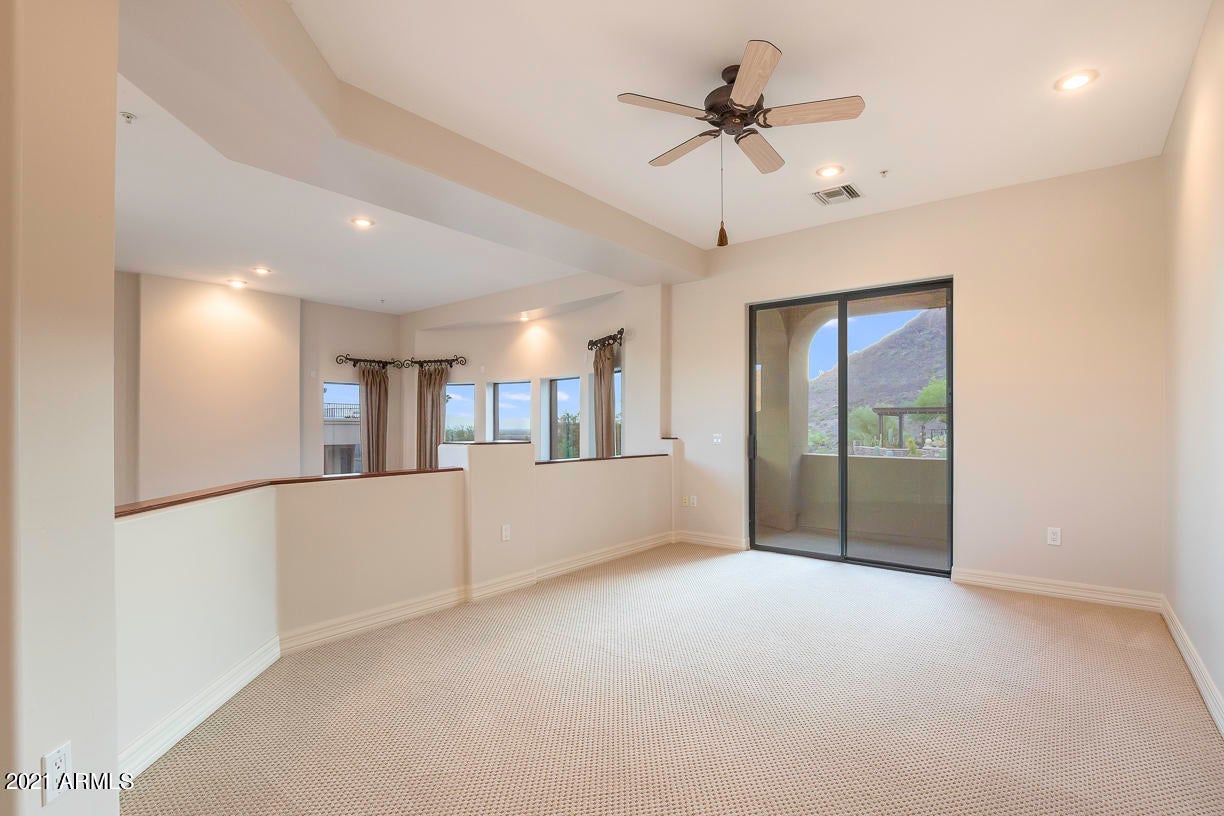 PHOENIX MOUNTAIN PRESERVE ESTATES - Residential
