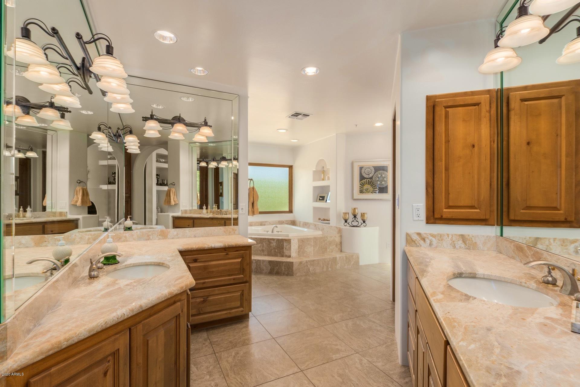 DESERT MOUNTAIN PHASE 2 UNIT 7 LT 1-42 44-76 A-E - Residential
