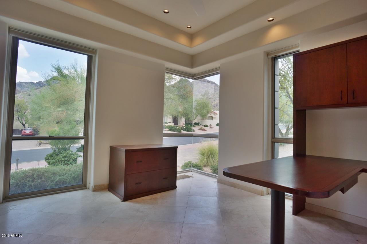 BILTMORE MOUNTAIN ESTATES LOT 1-39 TR A-H J K - Residential