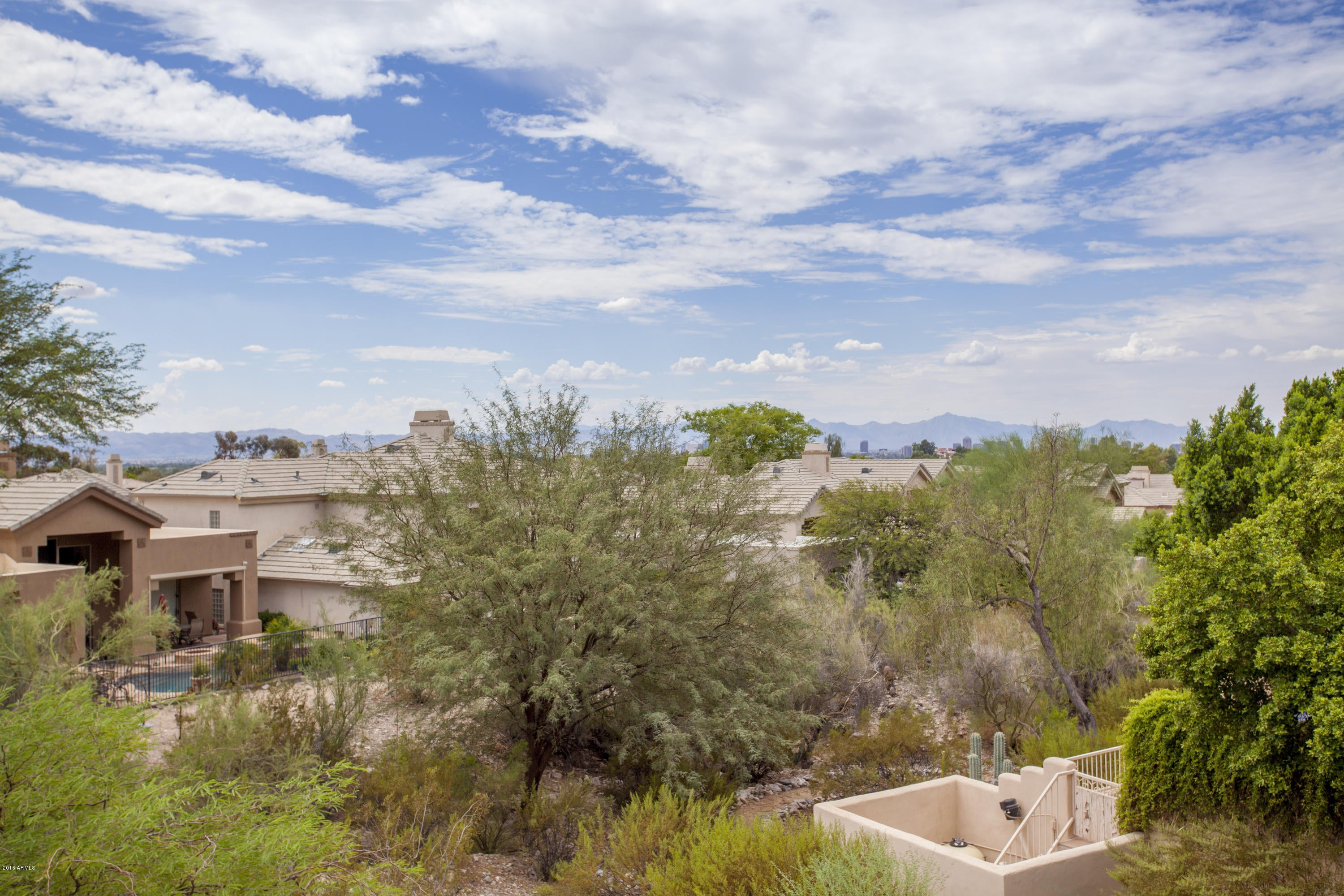 BILTMORE MOUNTAIN ESTATES LOT 1-39 TR A-H J K - Residential