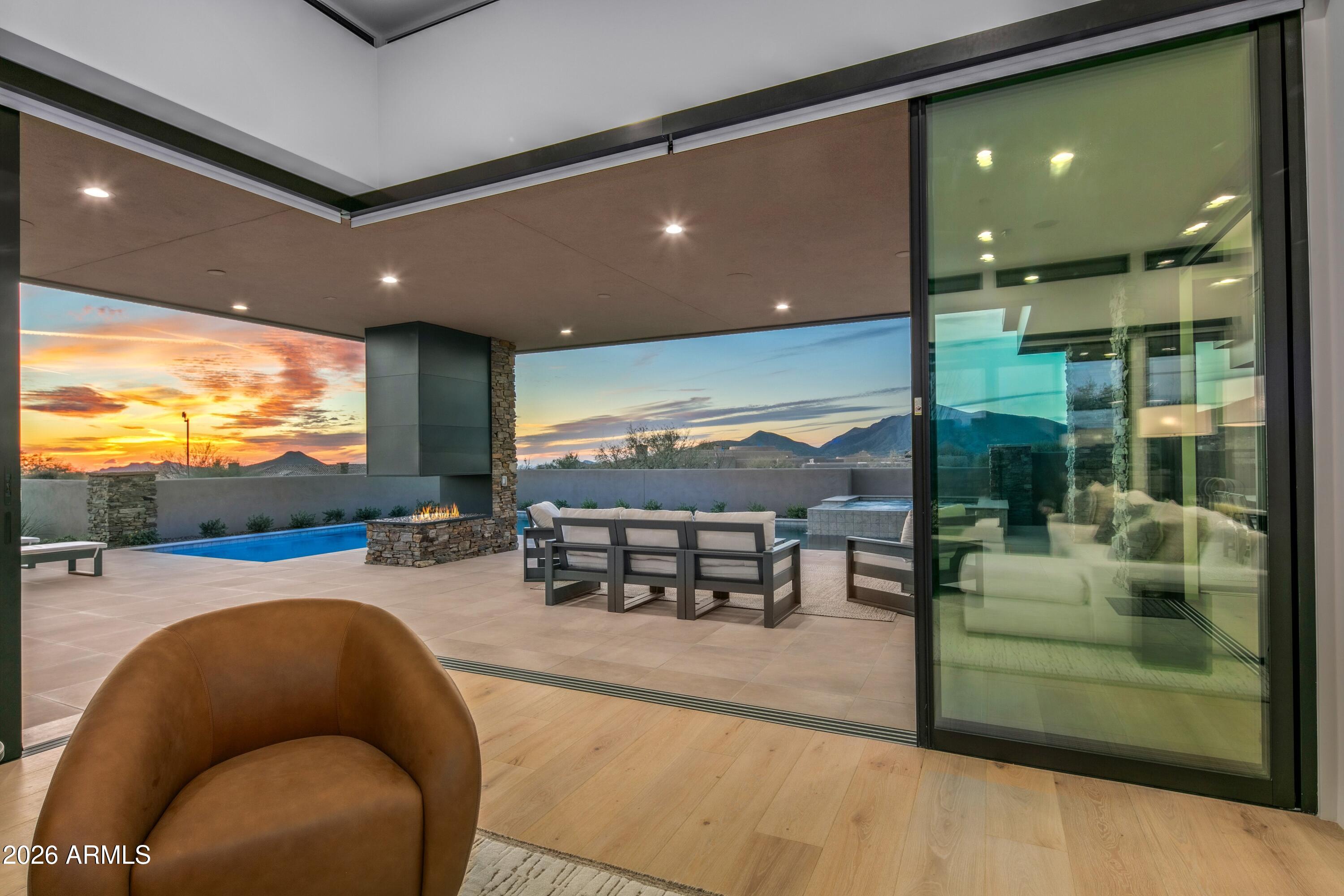 DESERT MOUNTAIN - Residential