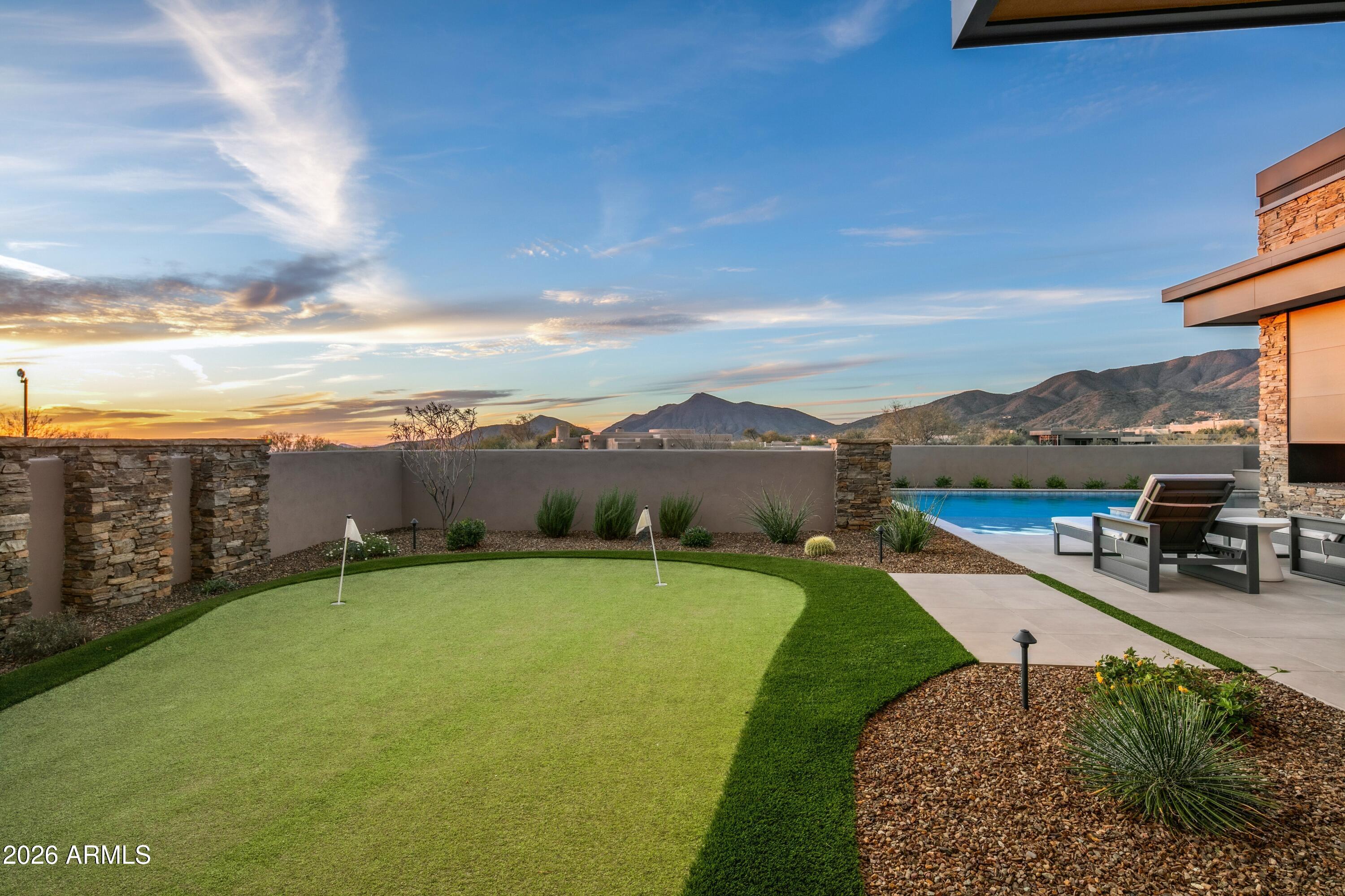 DESERT MOUNTAIN - Residential